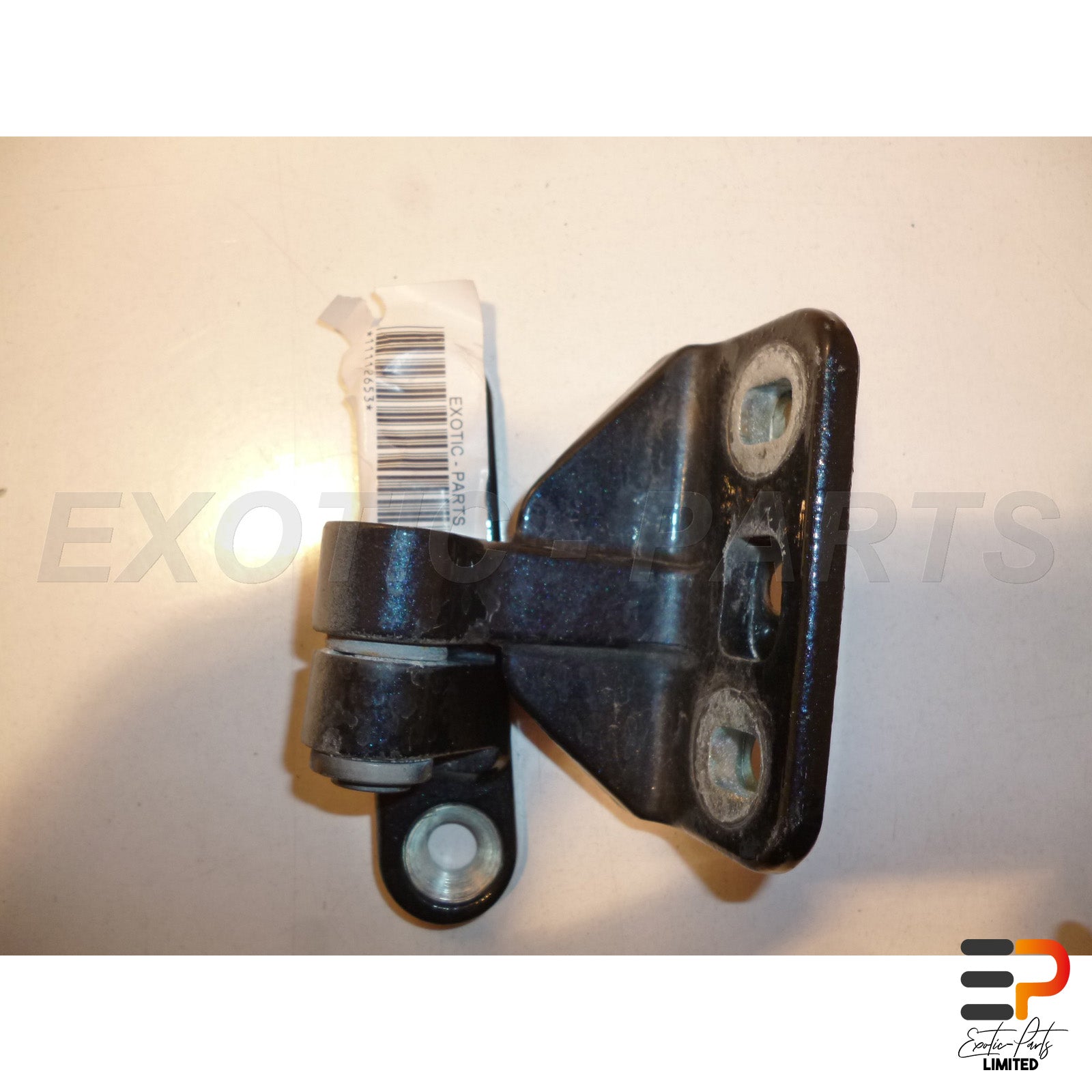 Mercedes Benz E320 T CDI Avantgarde W211 Hinge picture 1