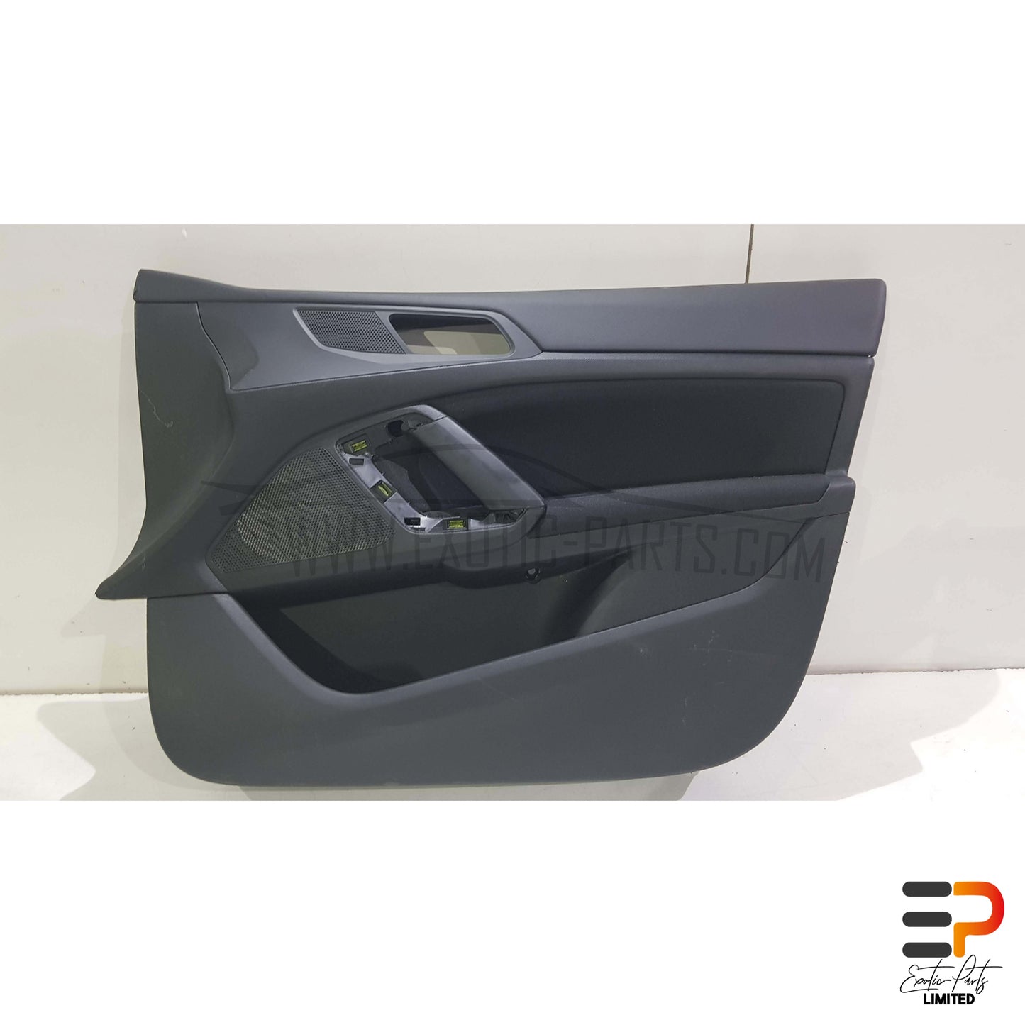 Peugeot 308 SW II T9 Break 1.5 HDI Door Panel Cover 96776522ZD Front Right picture 1