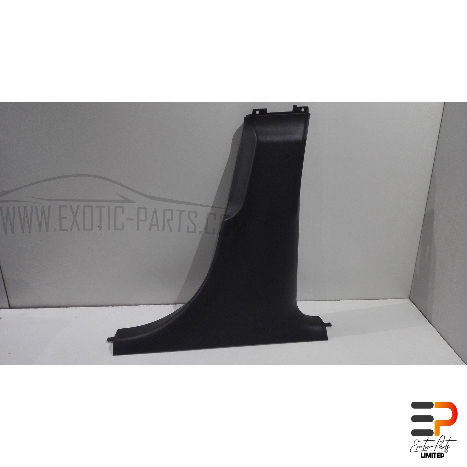 Audi S8 4.2 Quattro Trim B-Pillar 4D0867244H 6PS Right picture 1