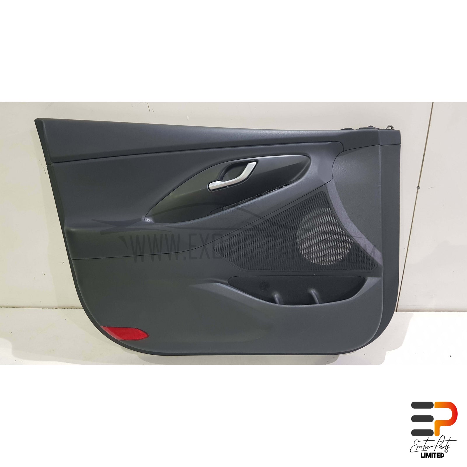 Hyundai I30 PDE CW 1.4 T-GDI Door Panel Cover Front Left 82301-G4020TRY picture 1