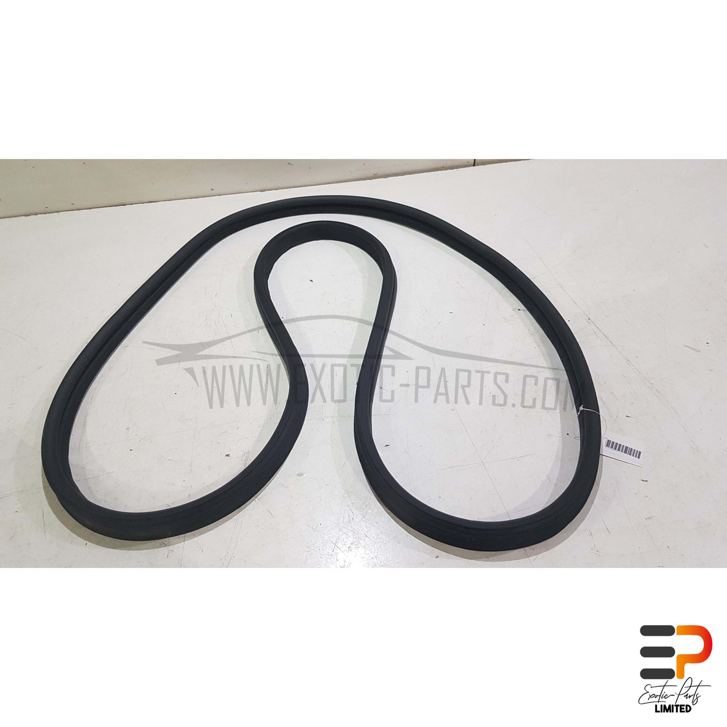 Hyundai I30 PDE CW 1.4 T-GDI Boot Lid Seal 87321-G3000 picture 1