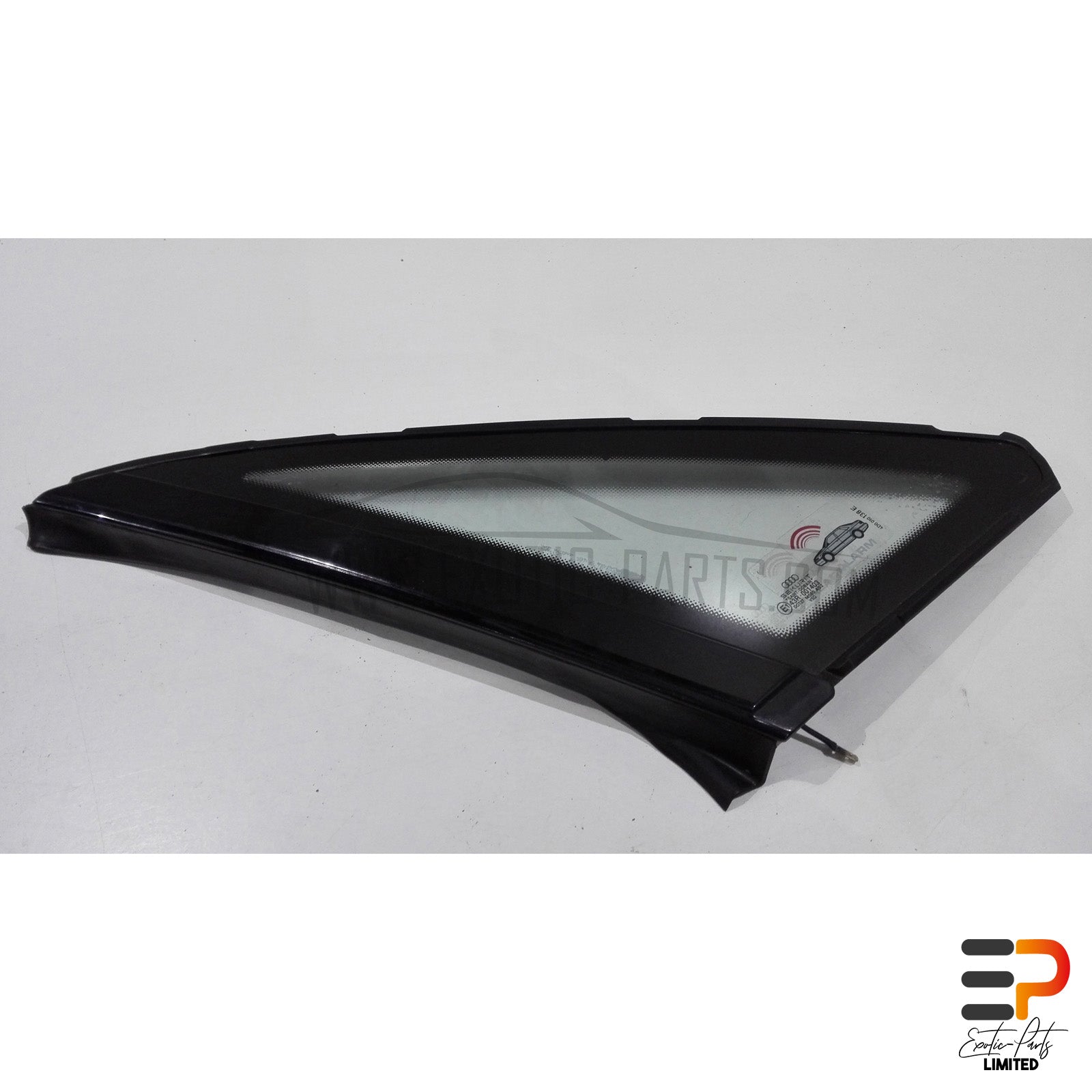 Audi S8 4.2 Quattro Side Window 4D0845299AD Left picture 1