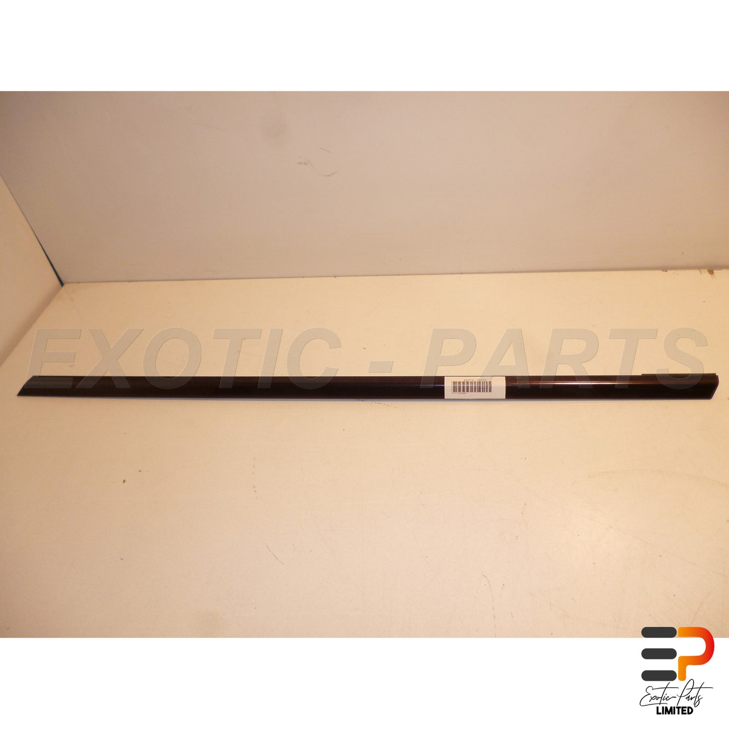 Mercedes Benz E320 T CDI Avantgarde W211 Ledge Moulding A2116902480 Rear Right picture 1