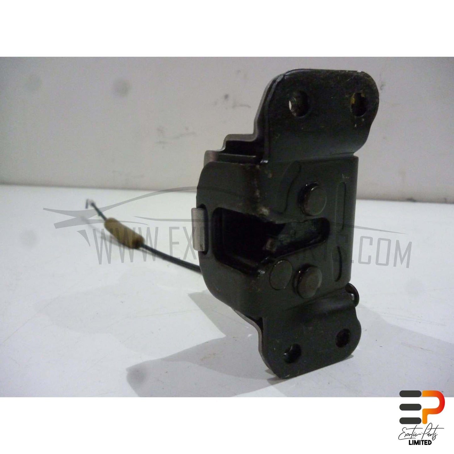 Mazda RX-8 SE 170 KW Door Lock F152-72-310D Rear Right picture 1