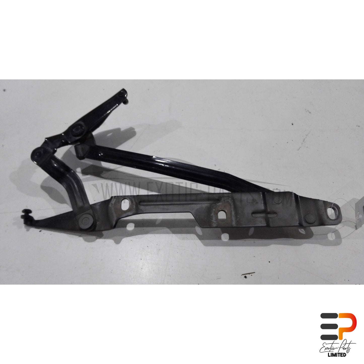 Audi S8 4.2 Quattro Hinge 4D0827299A Left picture 1