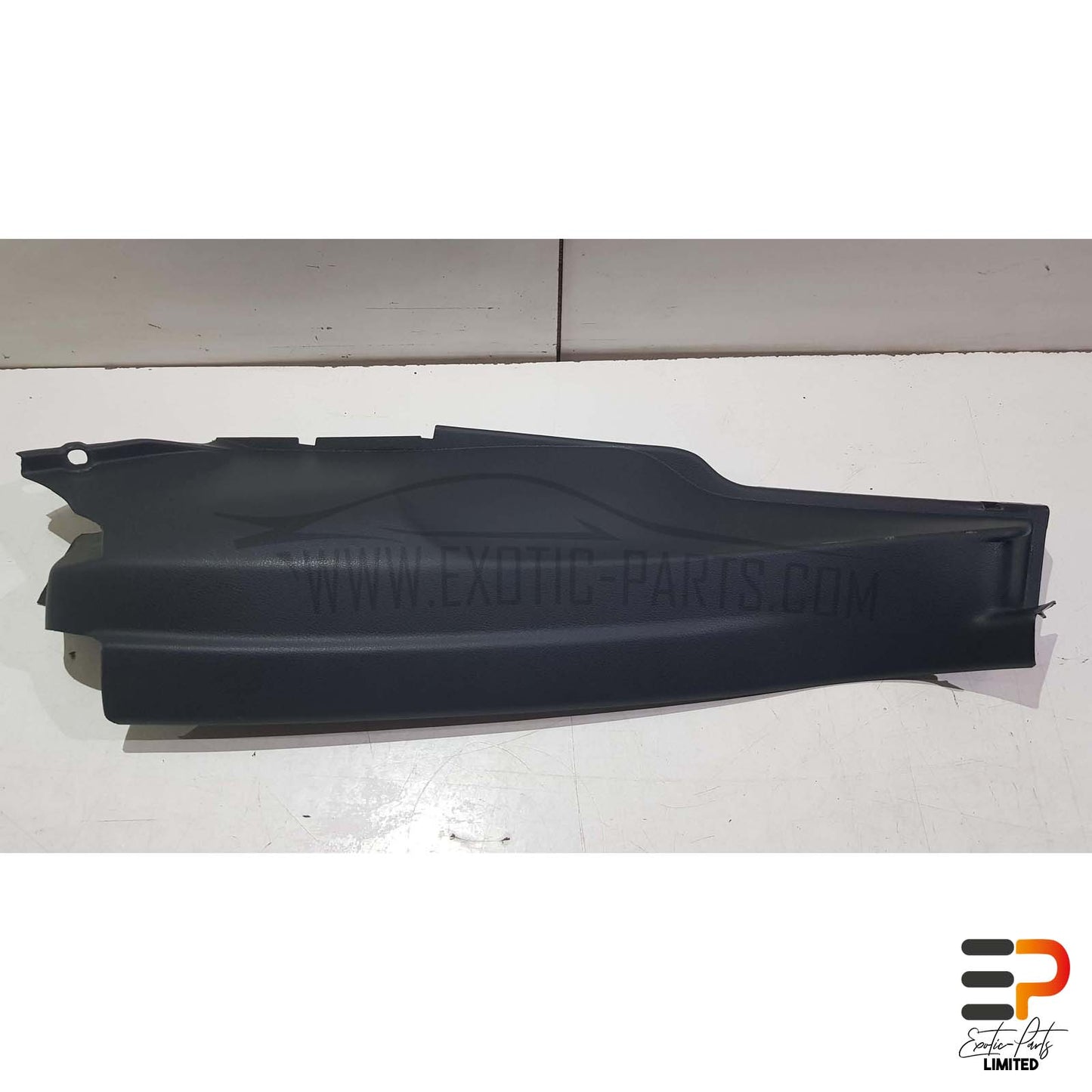 VW Golf VI Mk6 Plus 1.4 TSI DSG Side Panel Trunk Left 5M0867765H Left picture 1