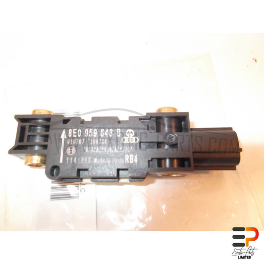Audi RS4 Avant Airbag Crash Sensor 8E0959643B picture 1