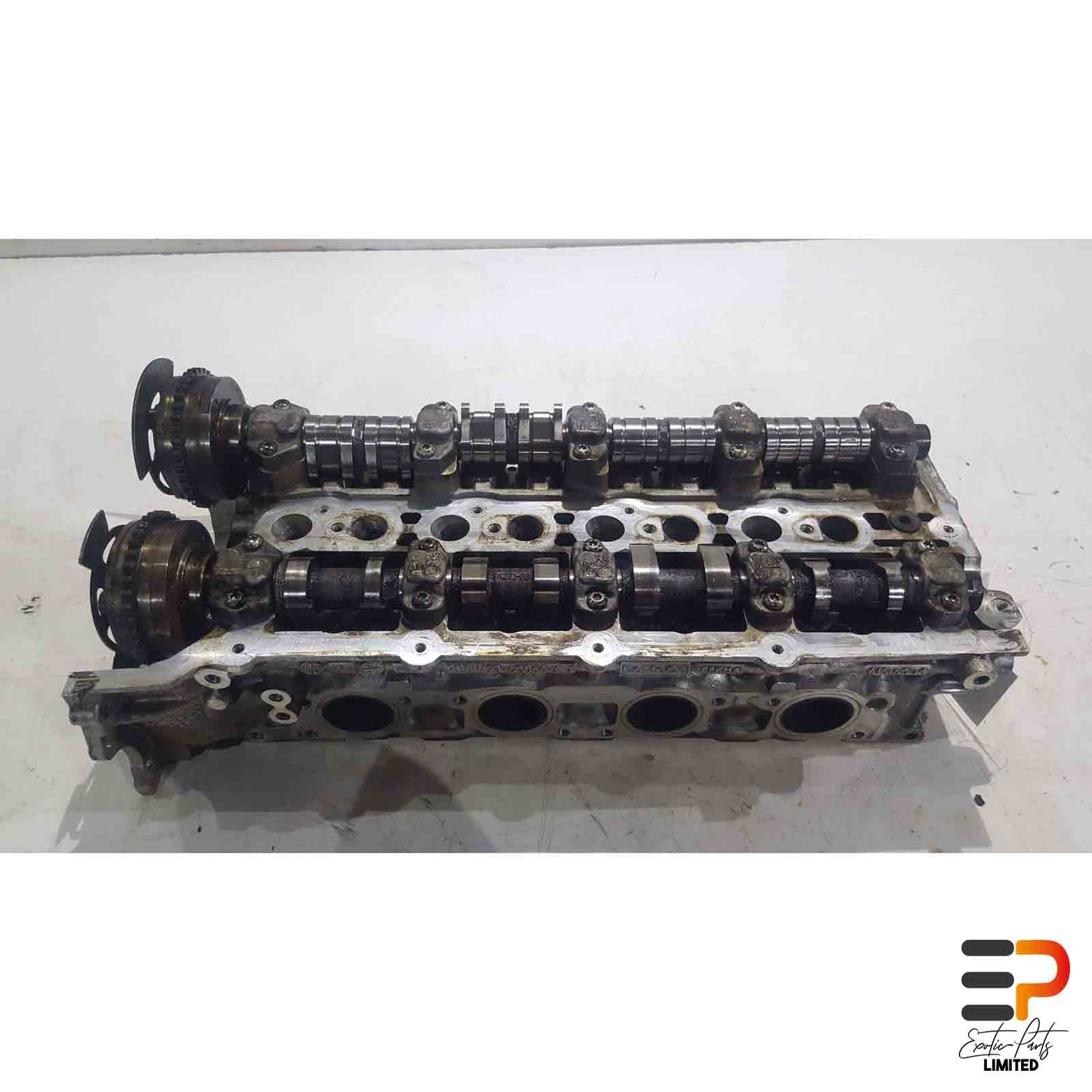 Jaguar XK 5.0 Coupe Cylinder Head Complete AJ812319 picture 1