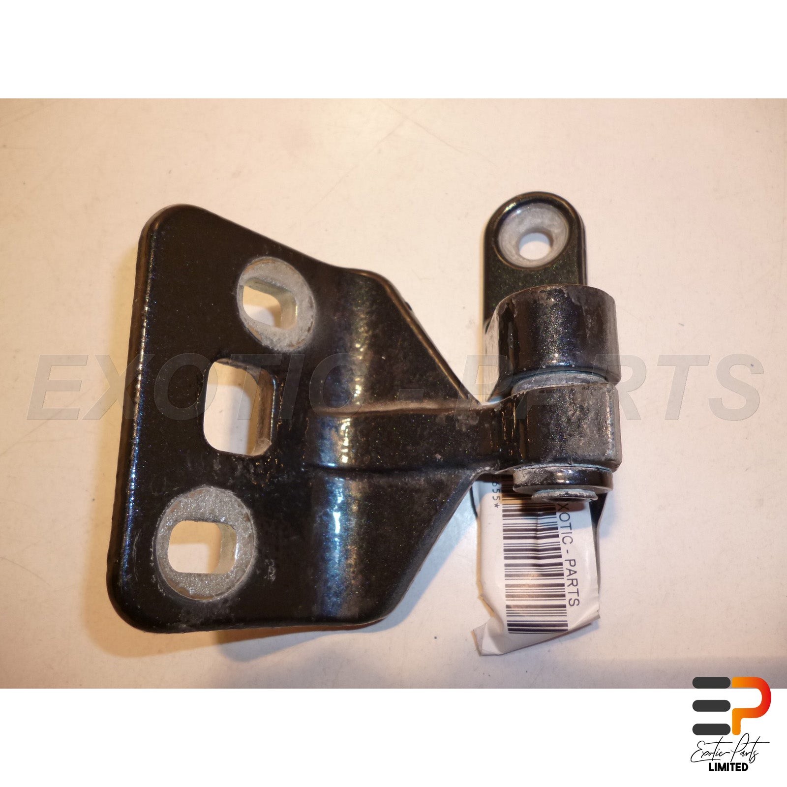 Mercedes Benz E320 T CDI Avantgarde W211 Hinge picture 1