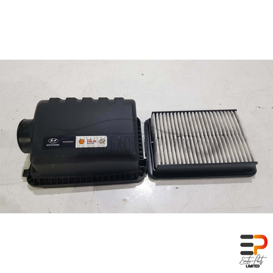 Hyundai I30 PDE CW 1.4 T-GDI Cap Air Filter Box 28110-F2000 picture 1