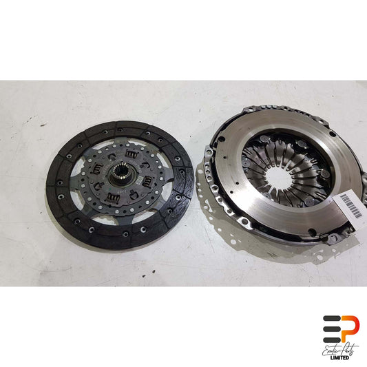 Peugeot 308 SW II T9 Break 1.5 HDI Disk Friction + Pressure Plate 1619230180 picture 1