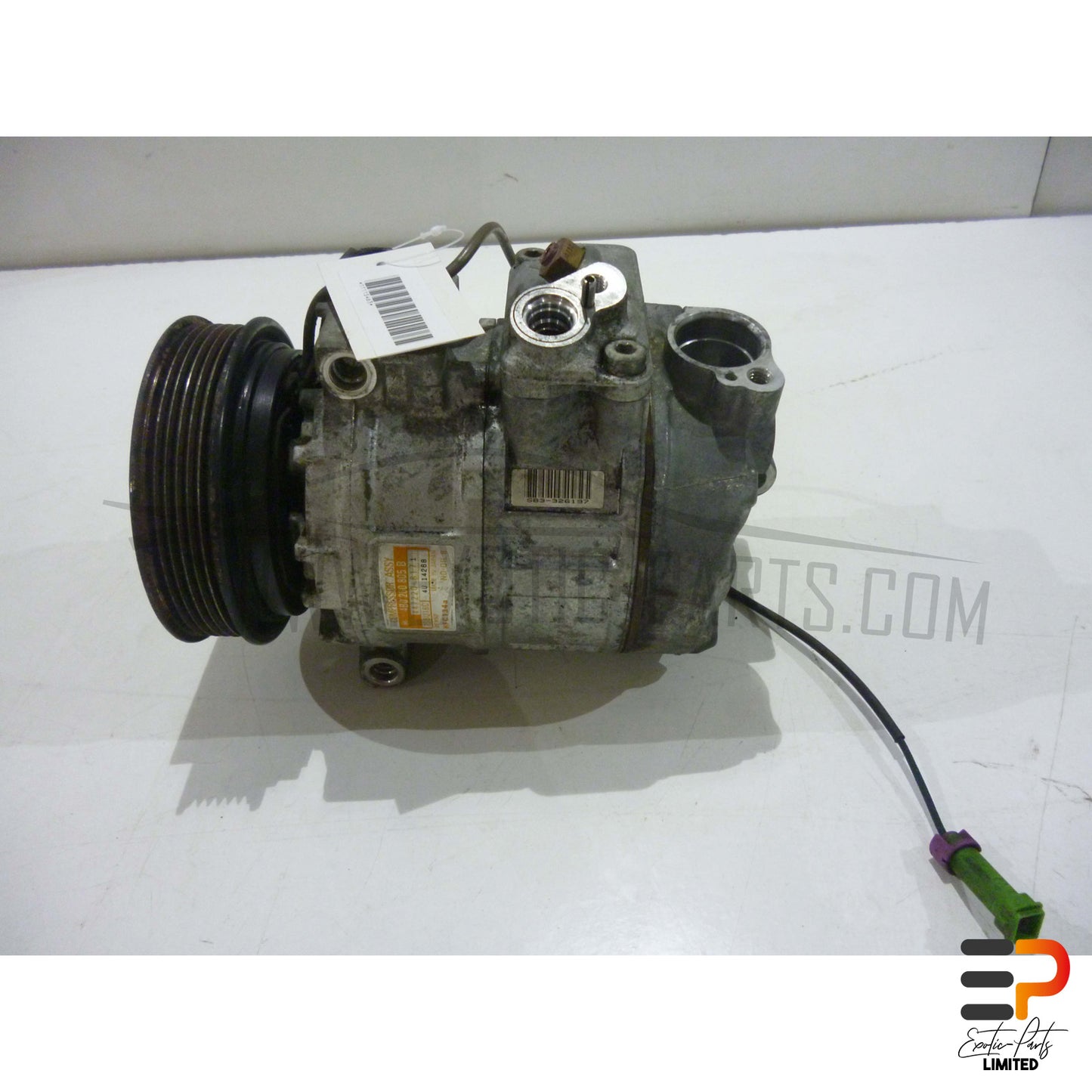 Audi S8 4.2 Quattro A/C Compressor 4B0260805B picture 1