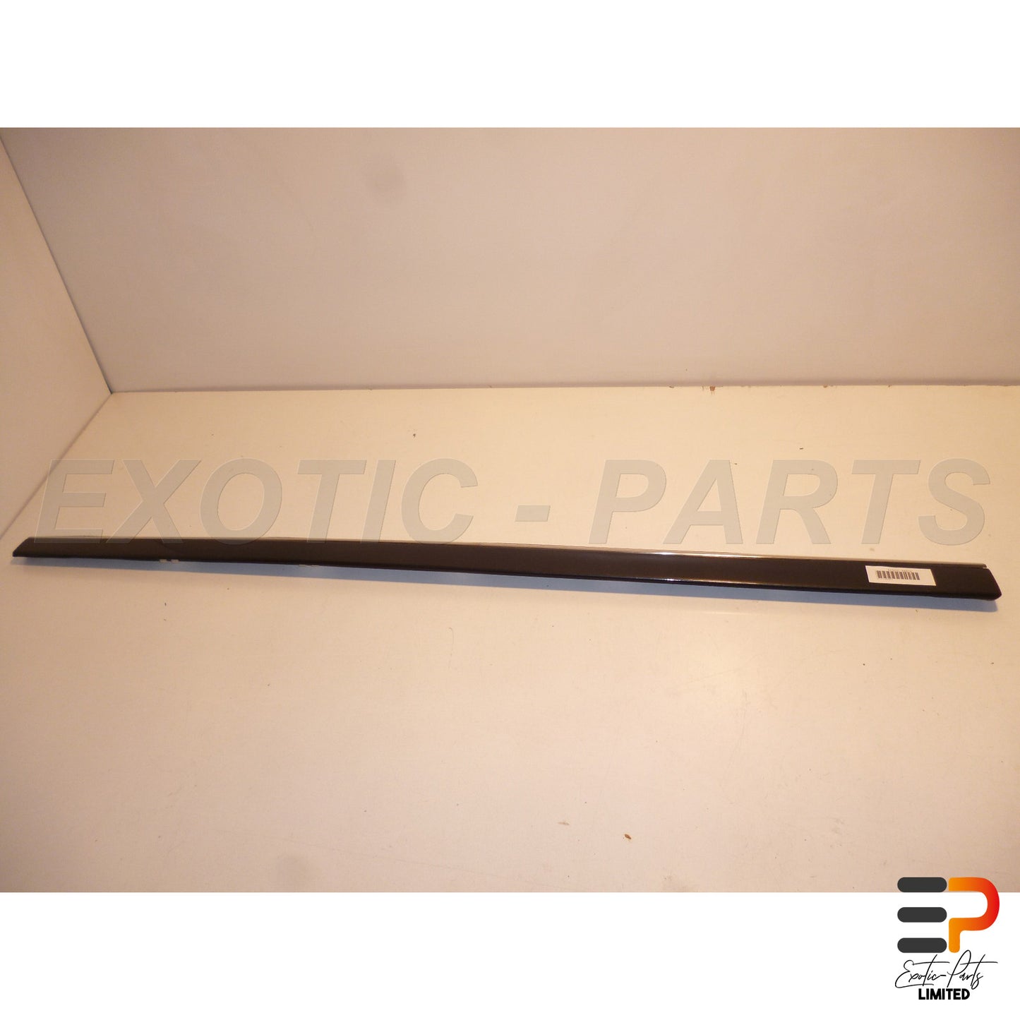 Mercedes Benz E320 T CDI Avantgarde W211 Ledge Moulding Door A2116901962 Front Left picture 1