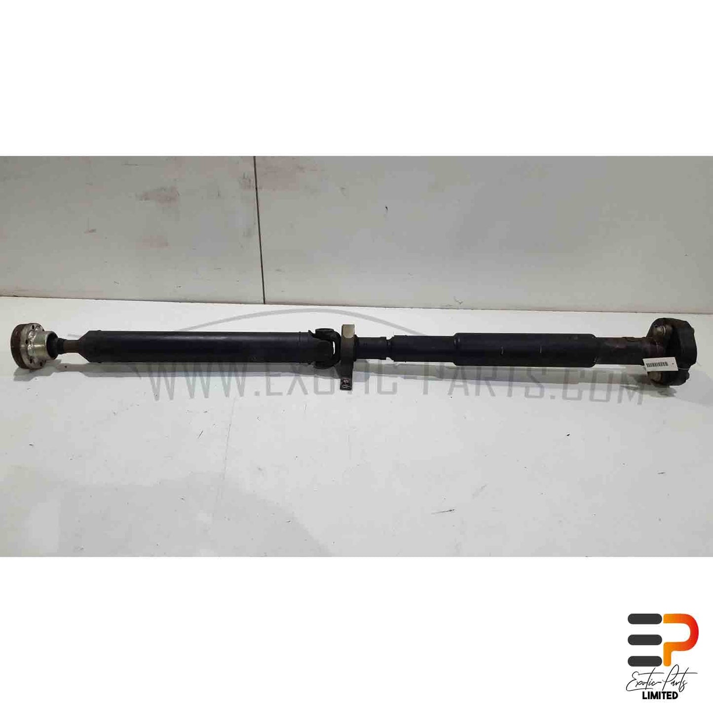 Jaguar XK 5.0 Coupe Prop Shaft C2P15802 picture 1