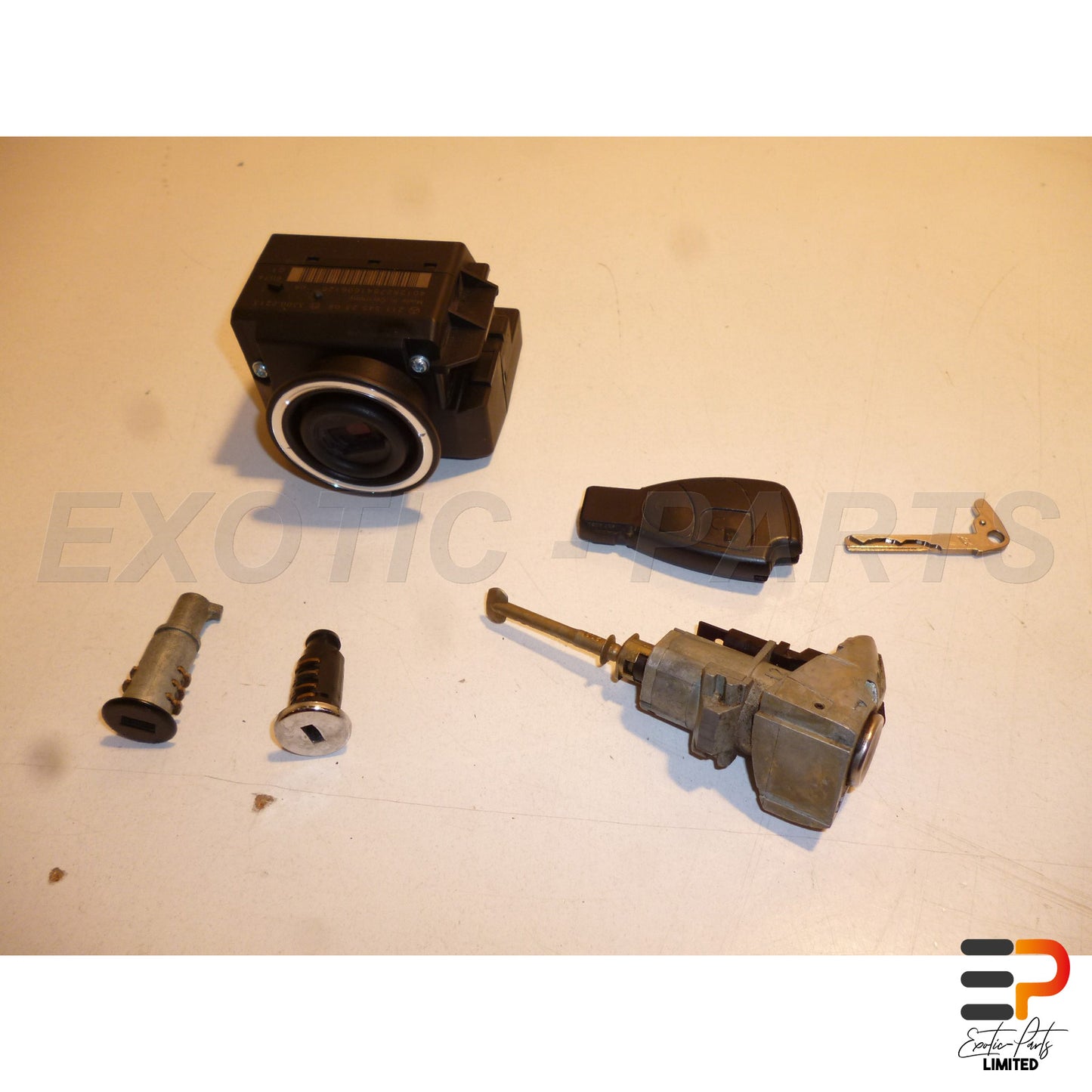 Mercedes Benz E320 T CDI Avantgarde W211 Lock Set With Key picture 1