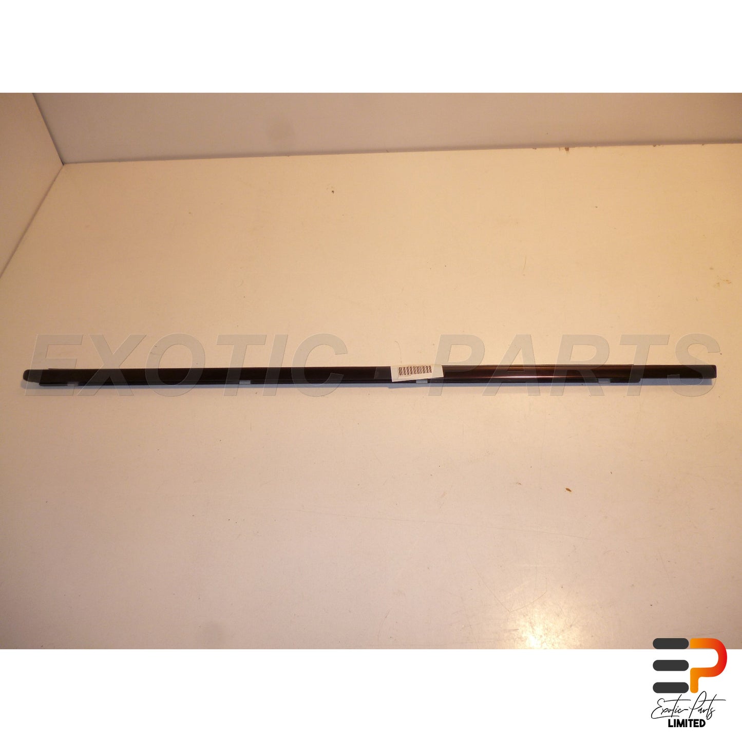 Mercedes Benz E320 T CDI Avantgarde W211 Ledge Moulding A2116900480 Front Right picture 1