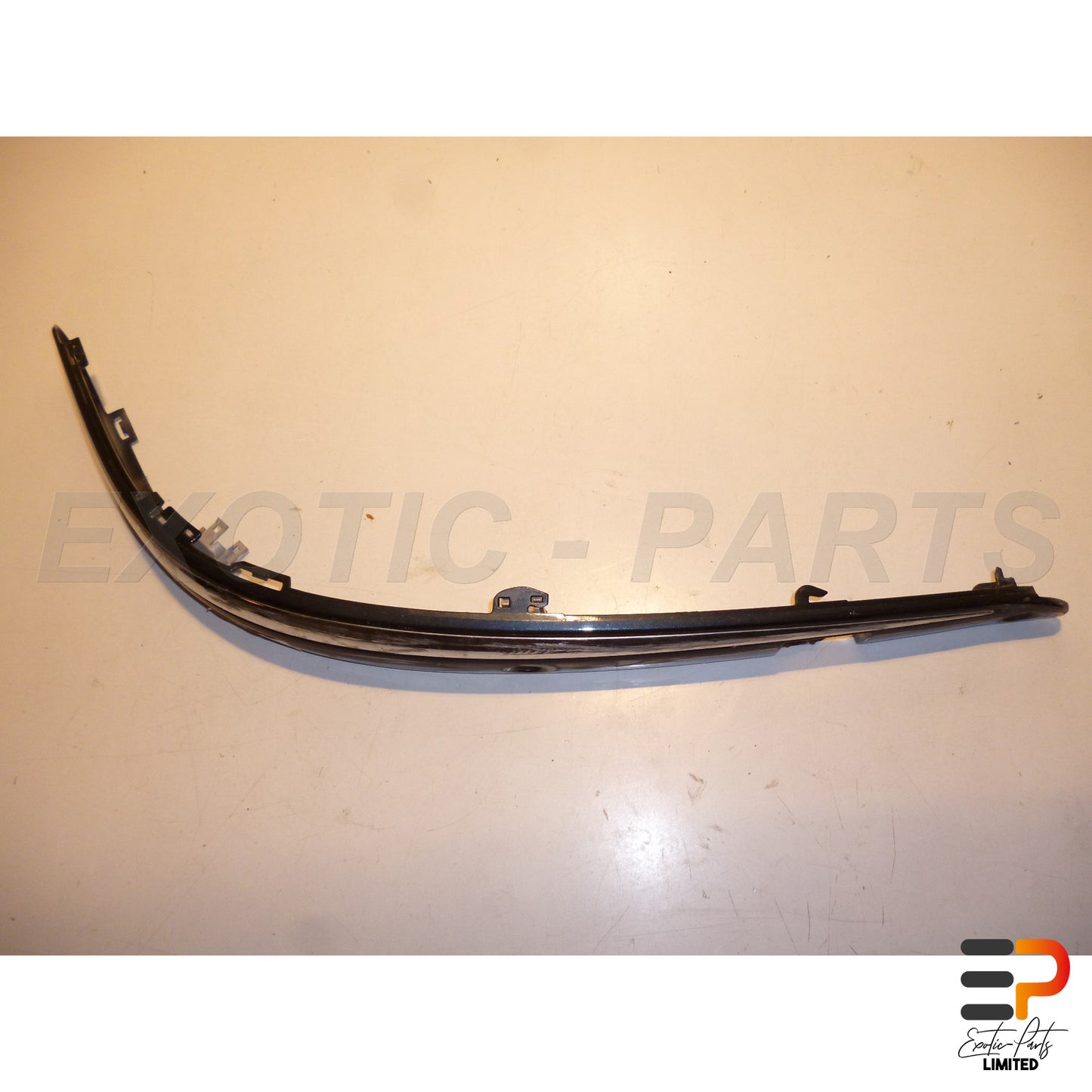 Mercedes Benz E320 T CDI Avantgarde W211 Ledge Moulding Bumper picture 1