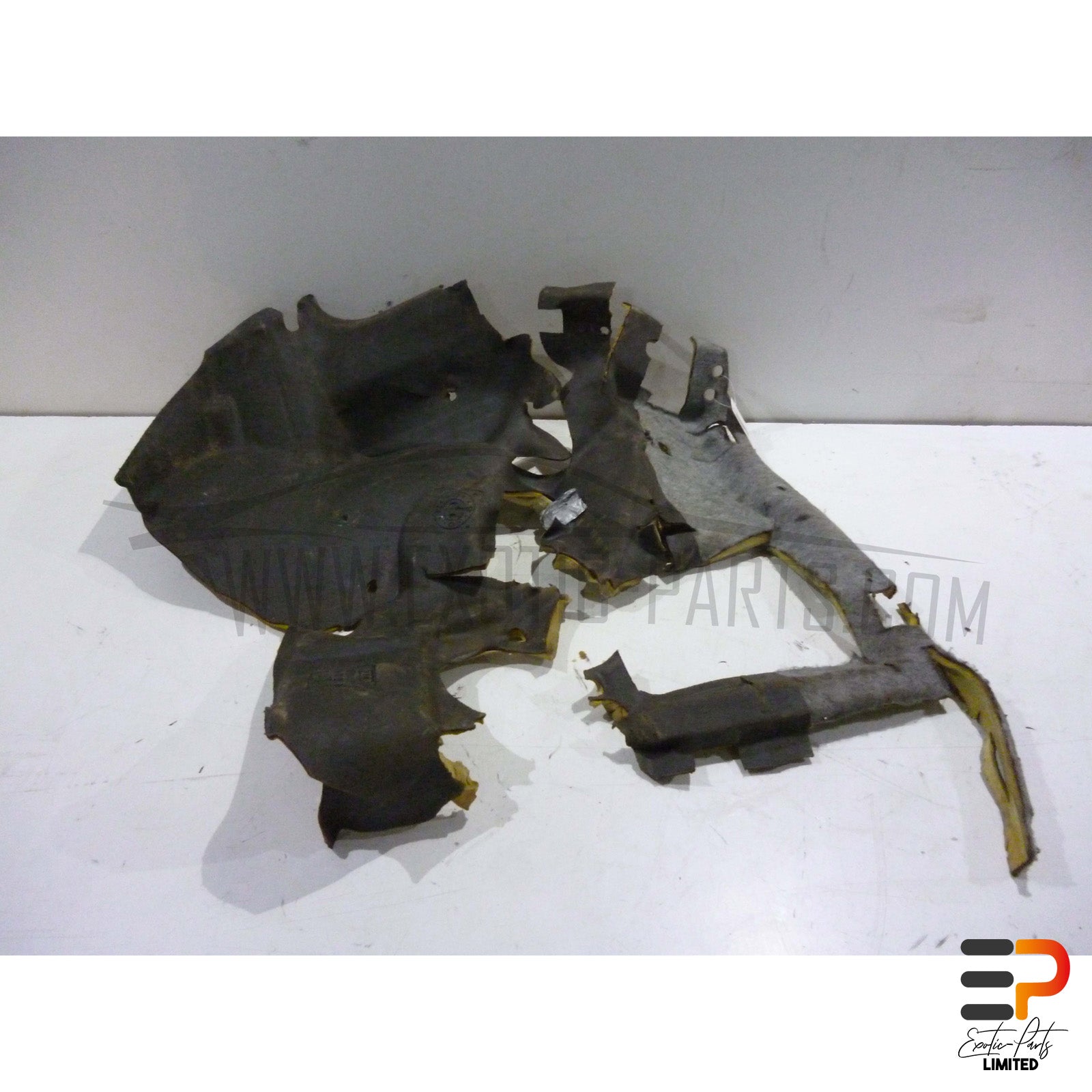 Audi S8 4.2 Quattro Isulator 4D1863501D picture 1