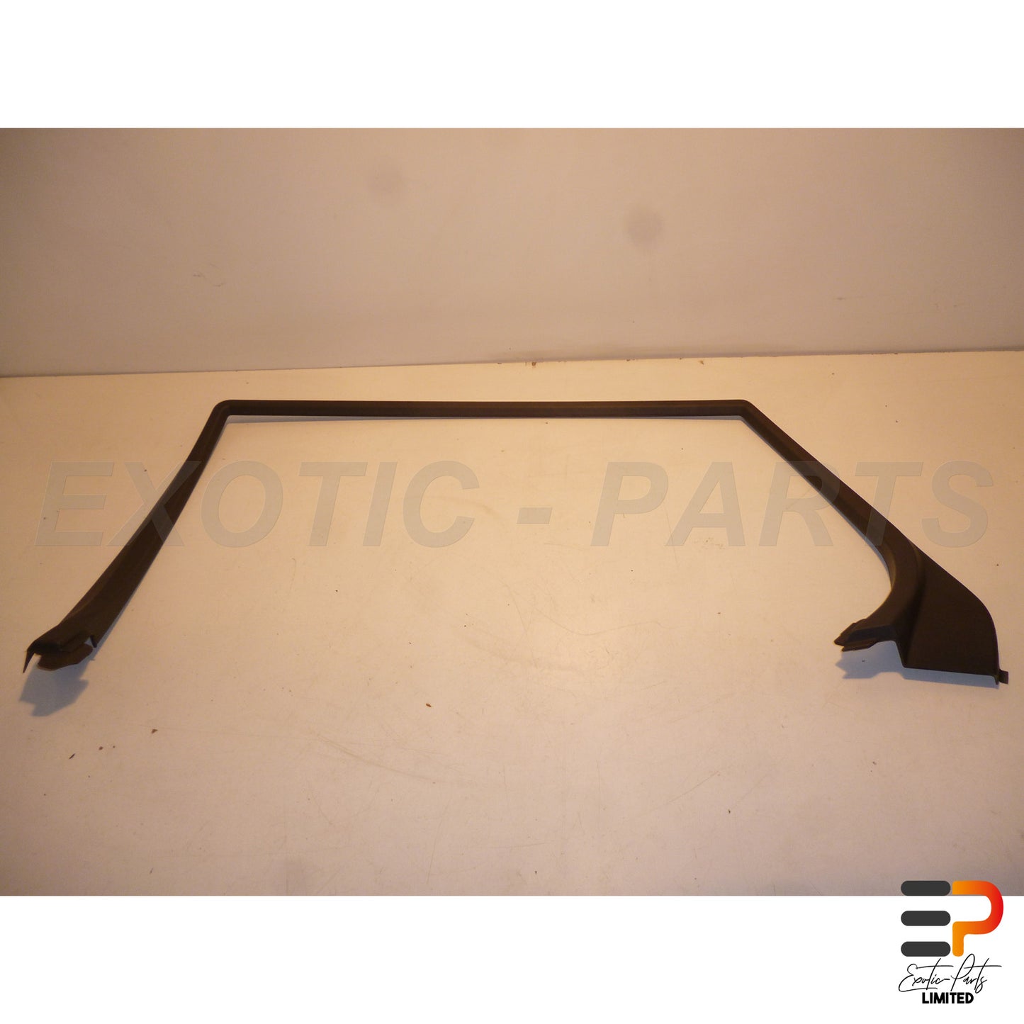 Mercedes Benz E320 T CDI Avantgarde W211 Trim Window Frame A2117350471 picture 1