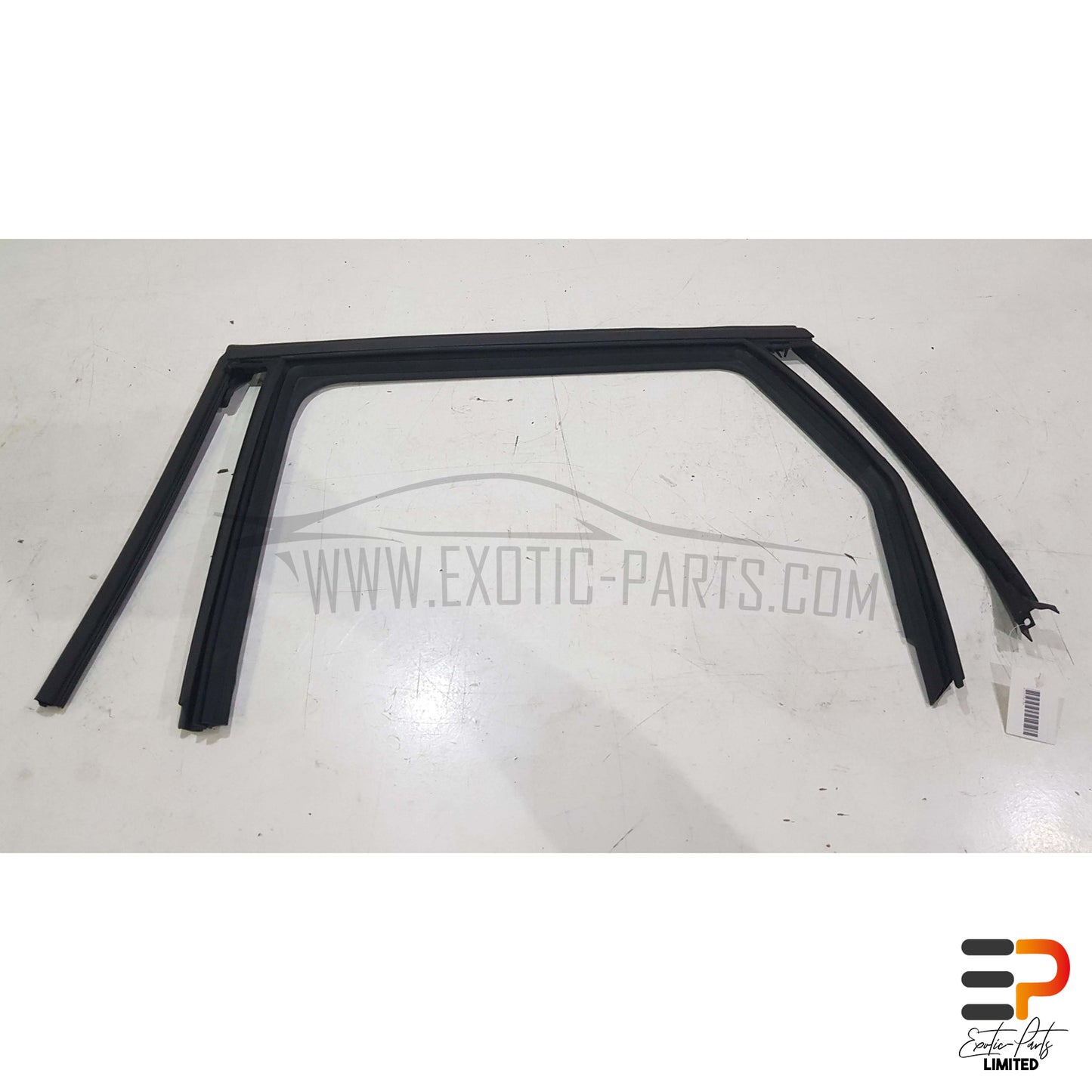 Peugeot 308 SW II T9 Break 1.5 HDI Seal Side Window 98005012XT Rear Left picture 1