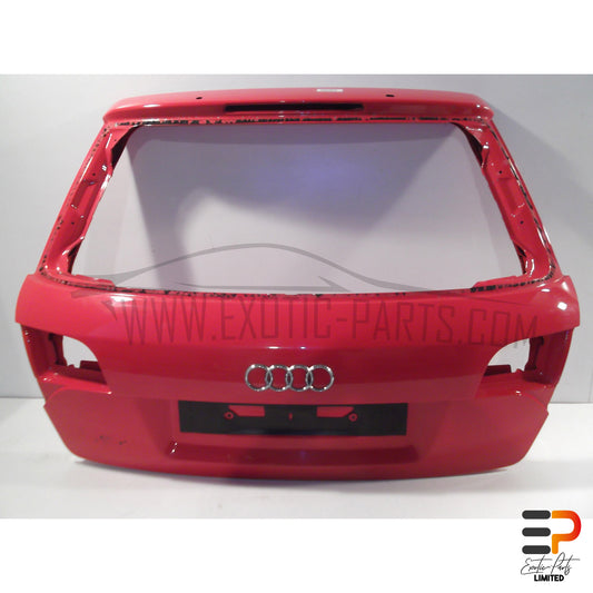 Audi RS4 Avant Tailgate 8E9827023R picture 1