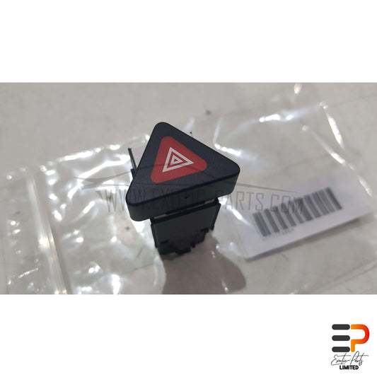 VW Golf VI Mk6 Plus 1.4 TSI DSG Switch Hazard Light 5M0953509B picture 1