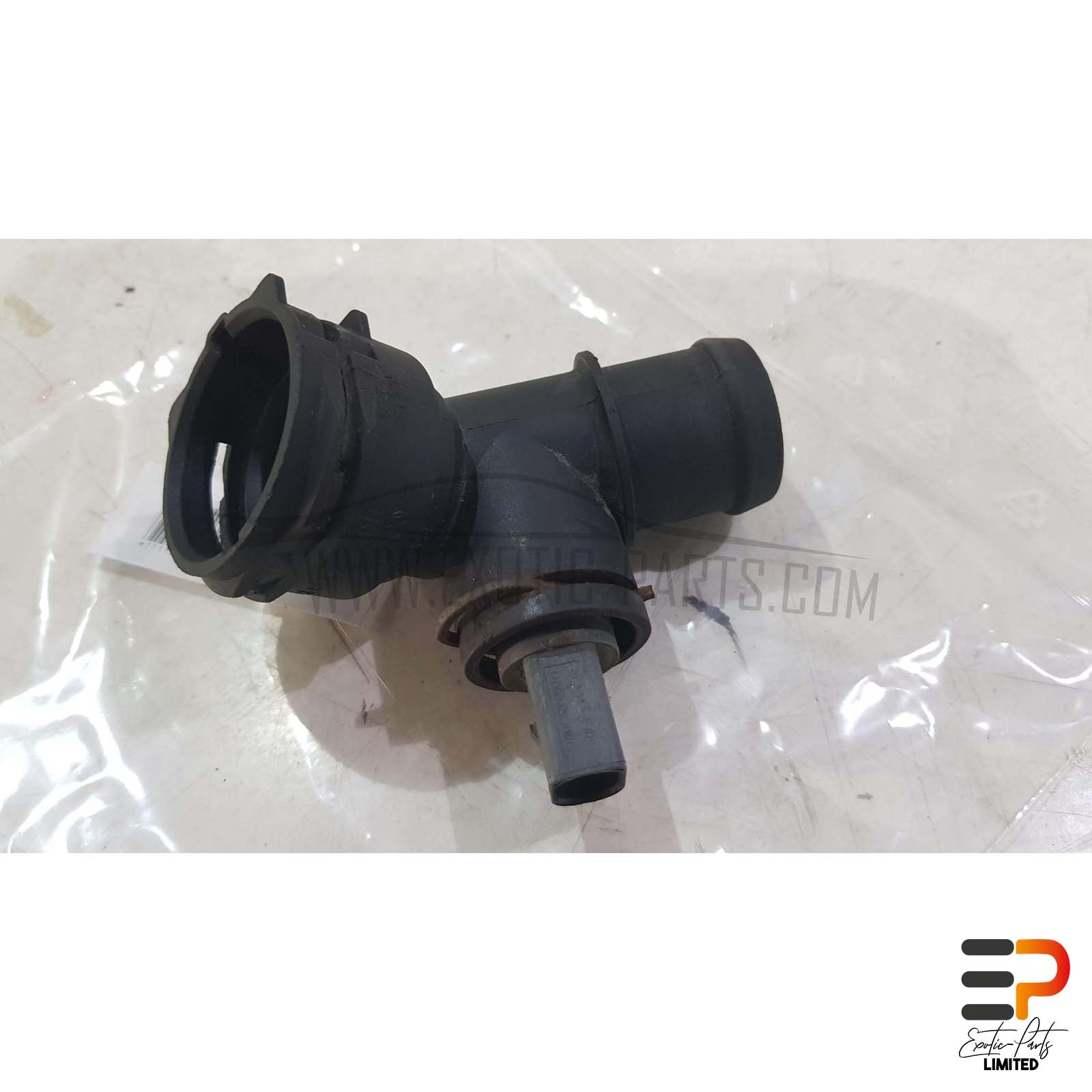 VW Golf VI Mk6 Plus 1.4 TSI DSG Connector Water Cooler 1K0122291BS picture 1