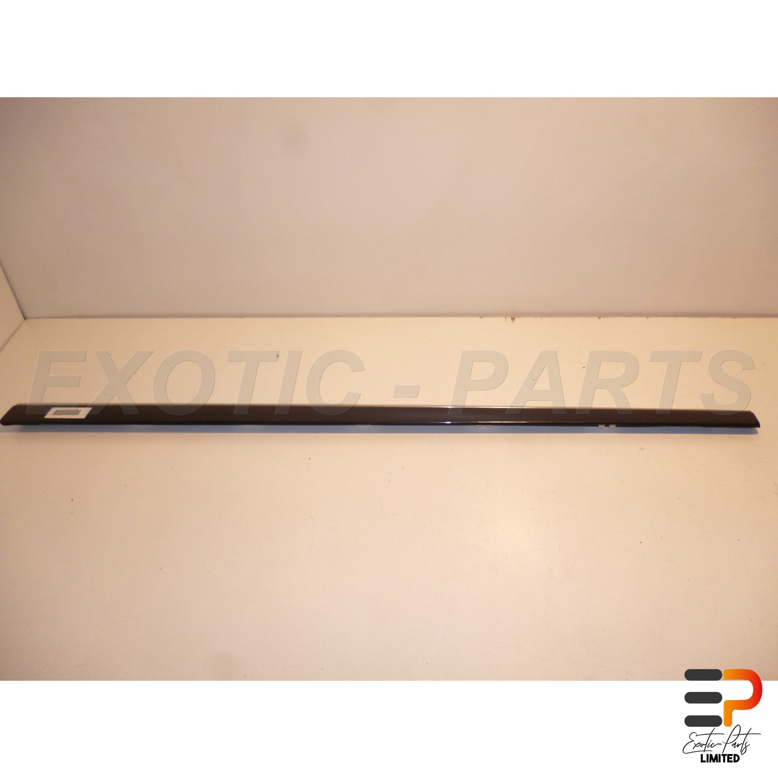 Mercedes Benz E320 T CDI Avantgarde W211 Ledge Moulding Door A2116902062 Front Right picture 1