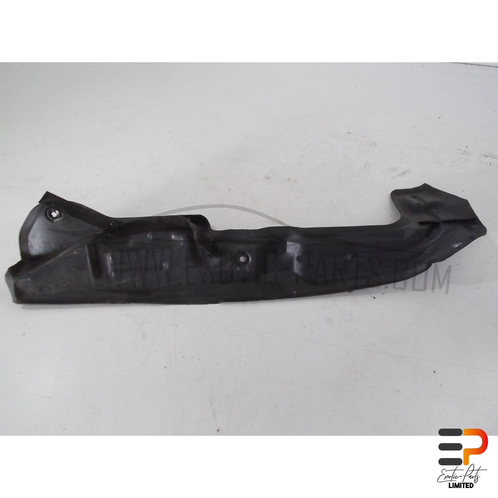 Audi RS4 Avant Sealing Wing 8E0821112A Front Right picture 2