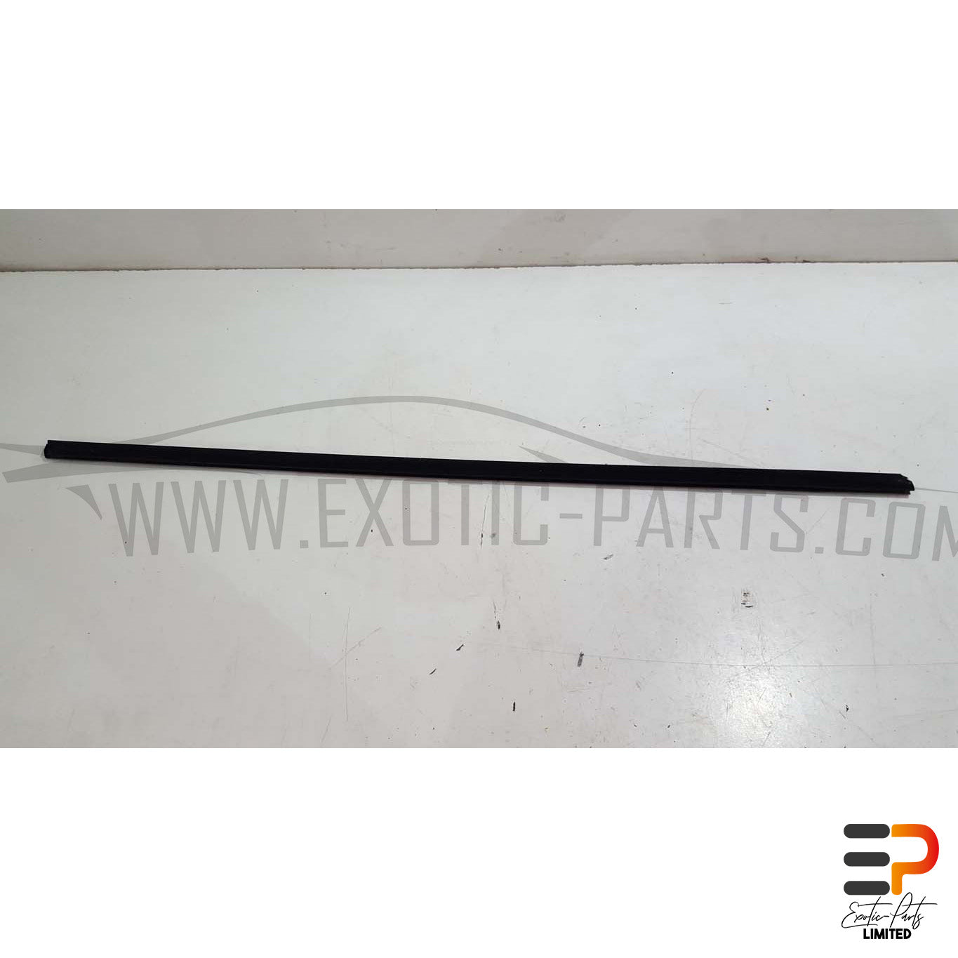 BMW E63 M6 S85 Coupe Ledge Moulding 51.33-7008571 Left picture 2