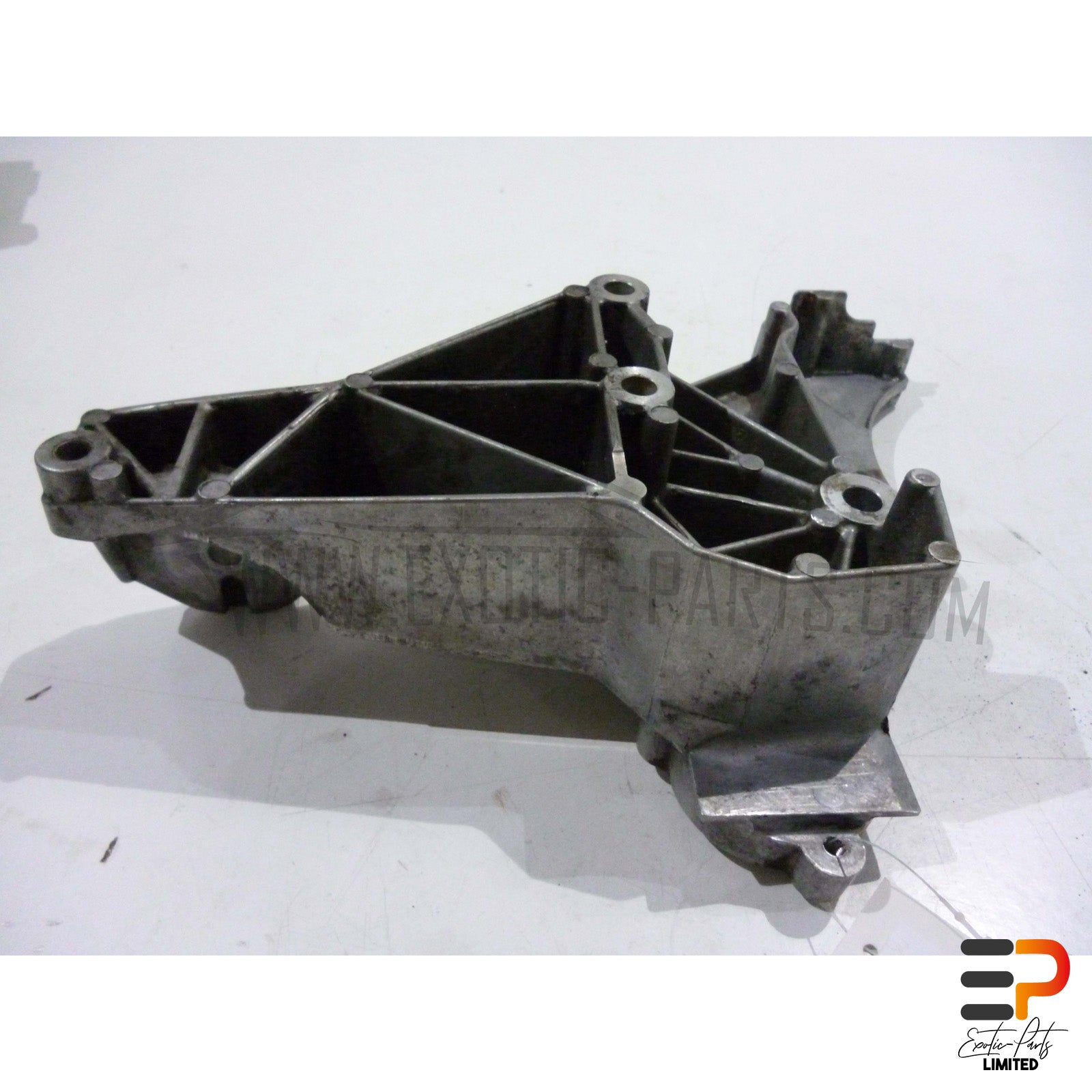 Audi S8 4.2 Quattro Bracket Engine 077121235A picture 2