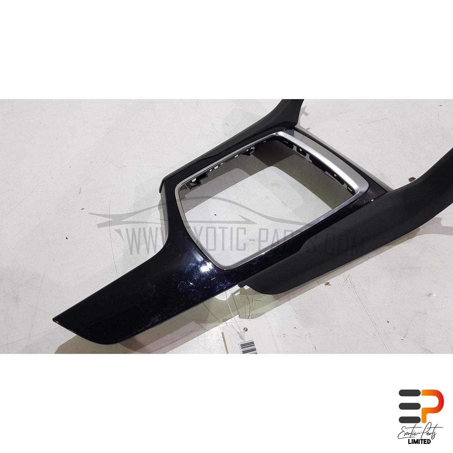 Peugeot 308 SW II T9 Break 1.5 HDI Cover Gear Lever 1300953XZD5515 picture 2