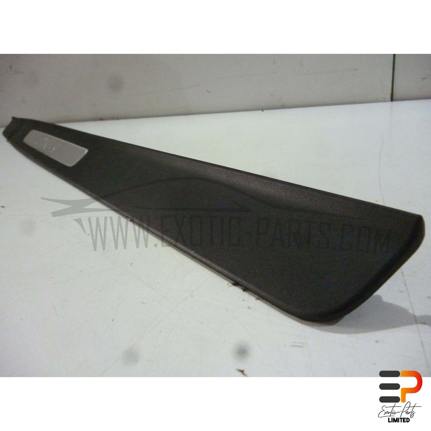 Mazda RX-8 SE 170 KW Door Sill Panel F151-68-730 Right picture 2