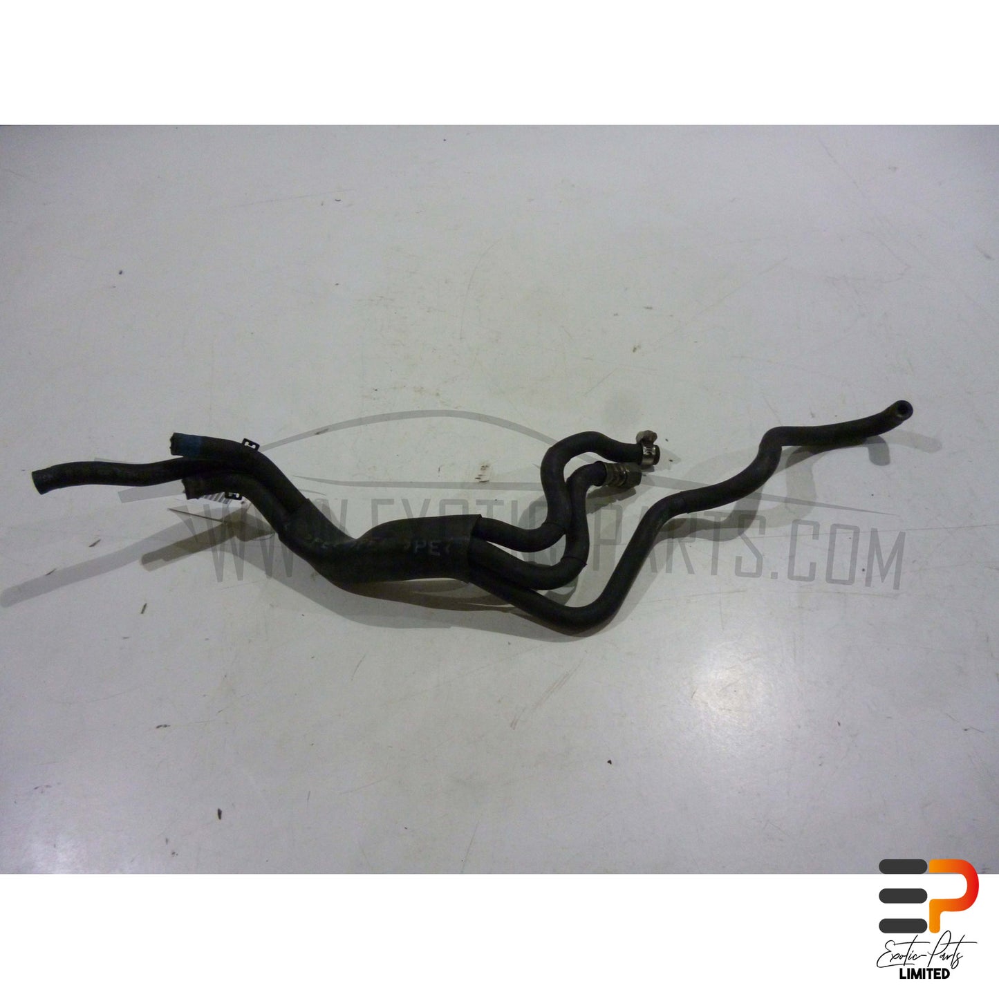 Audi S8 4.2 Quattro Fuel Pipe 4D0201404 picture 2