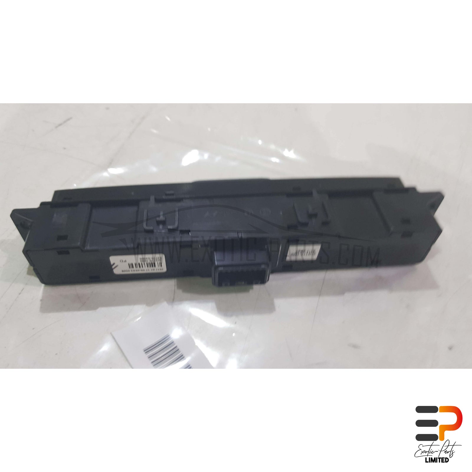 Hyundai I30 PDE CW 1.4 T-GDI Switch Central Locking 93770-G4000RET picture 2