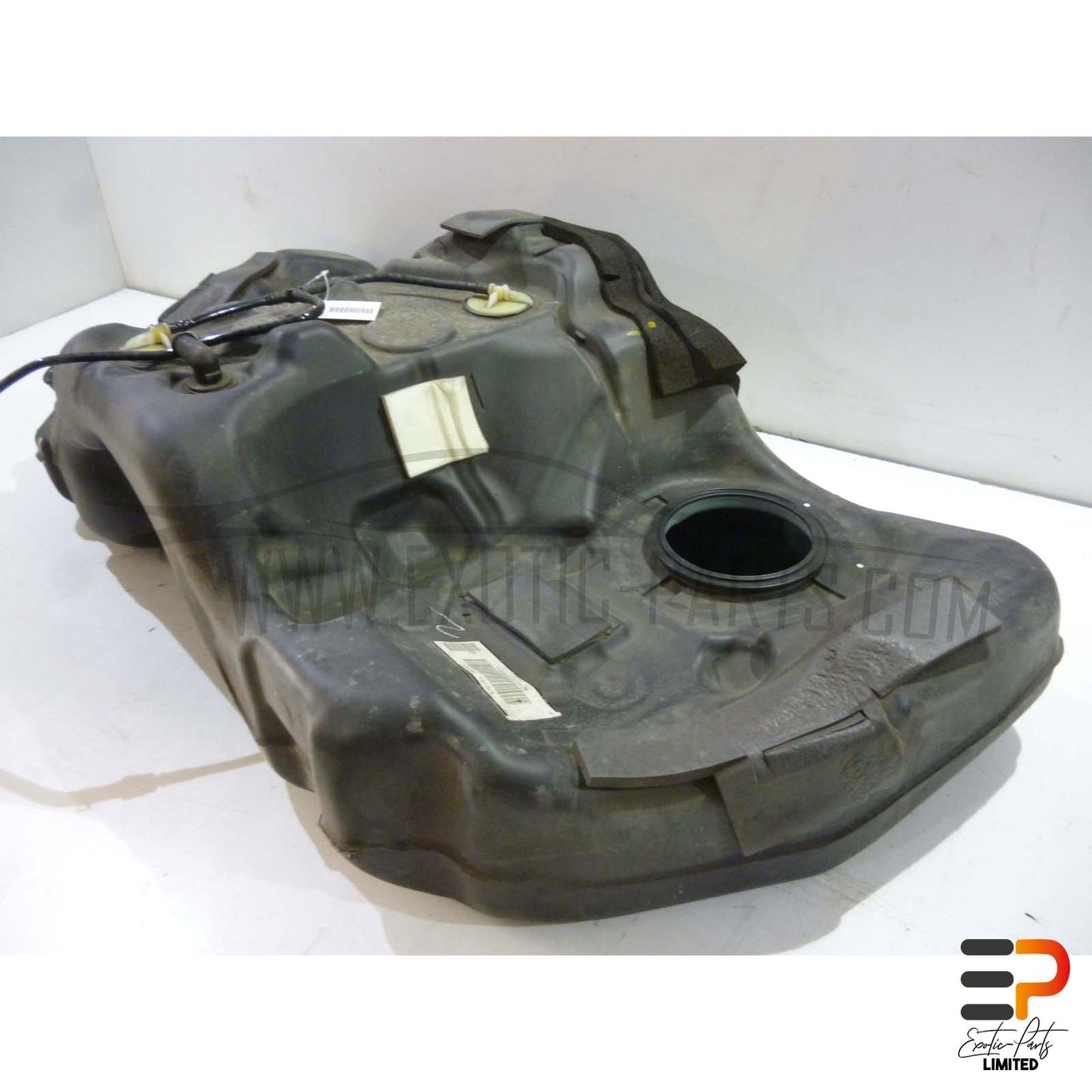 Mazda RX-8 SE 170 KW Tank F151-42-100 picture 2