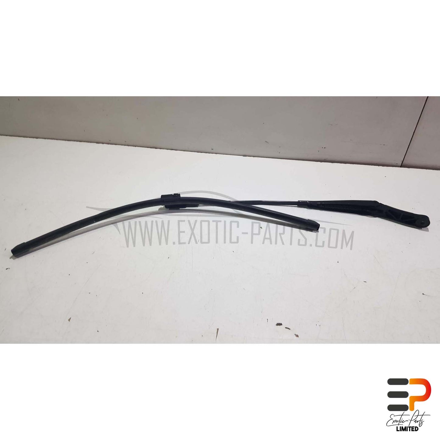 VW Golf VI Mk6 Plus 1.4 TSI DSG Windscreen Wiper Front Right 5M0955410C Front Right picture 2