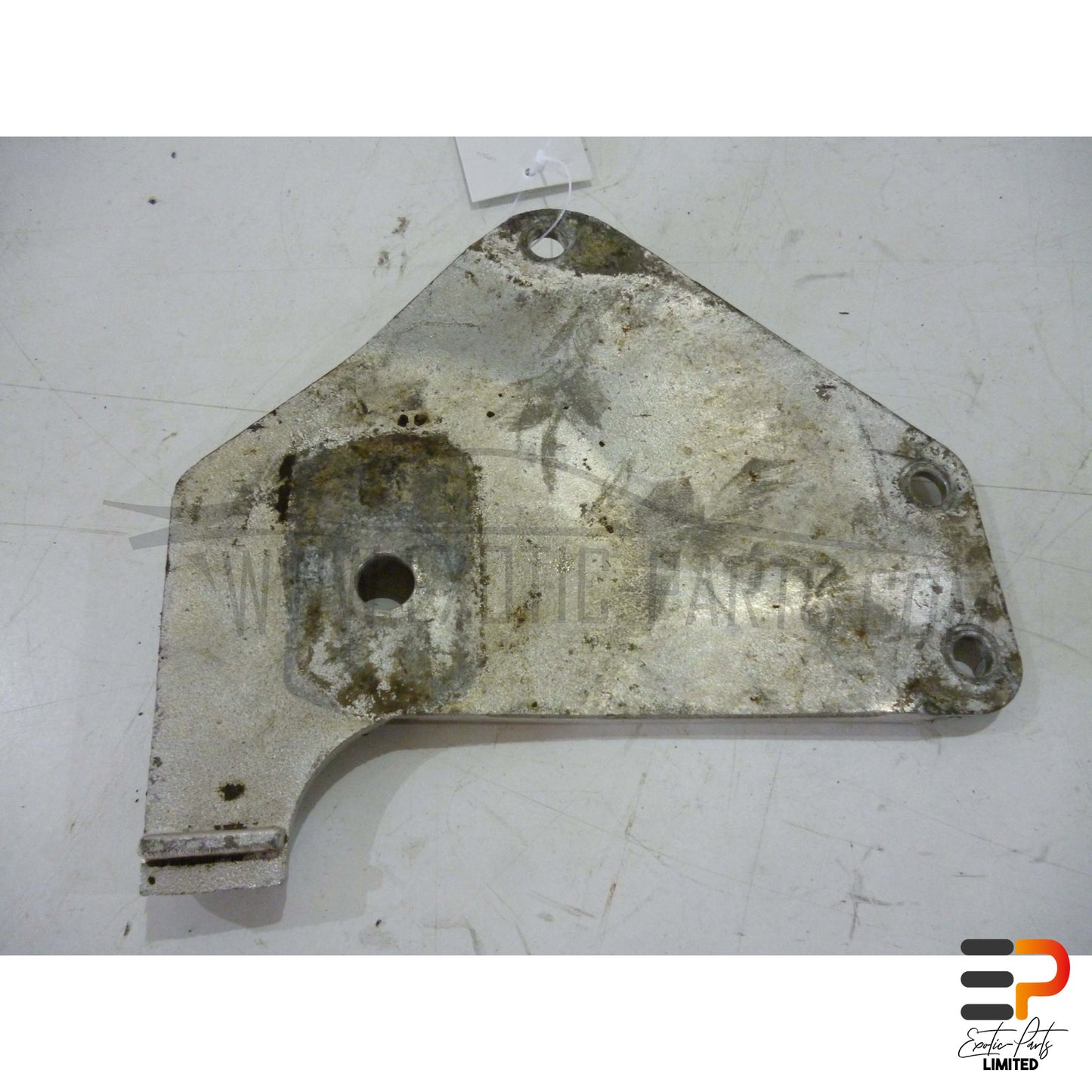 Audi S8 4.2 Quattro Bracket Engine 4D0399542B Right picture 2