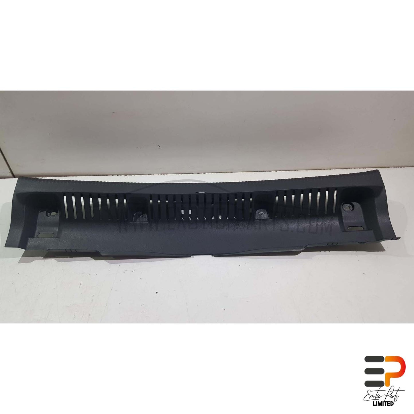 VW Golf VI Mk6 Plus 1.4 TSI DSG Cover Loading Edge 5M0863459G picture 2