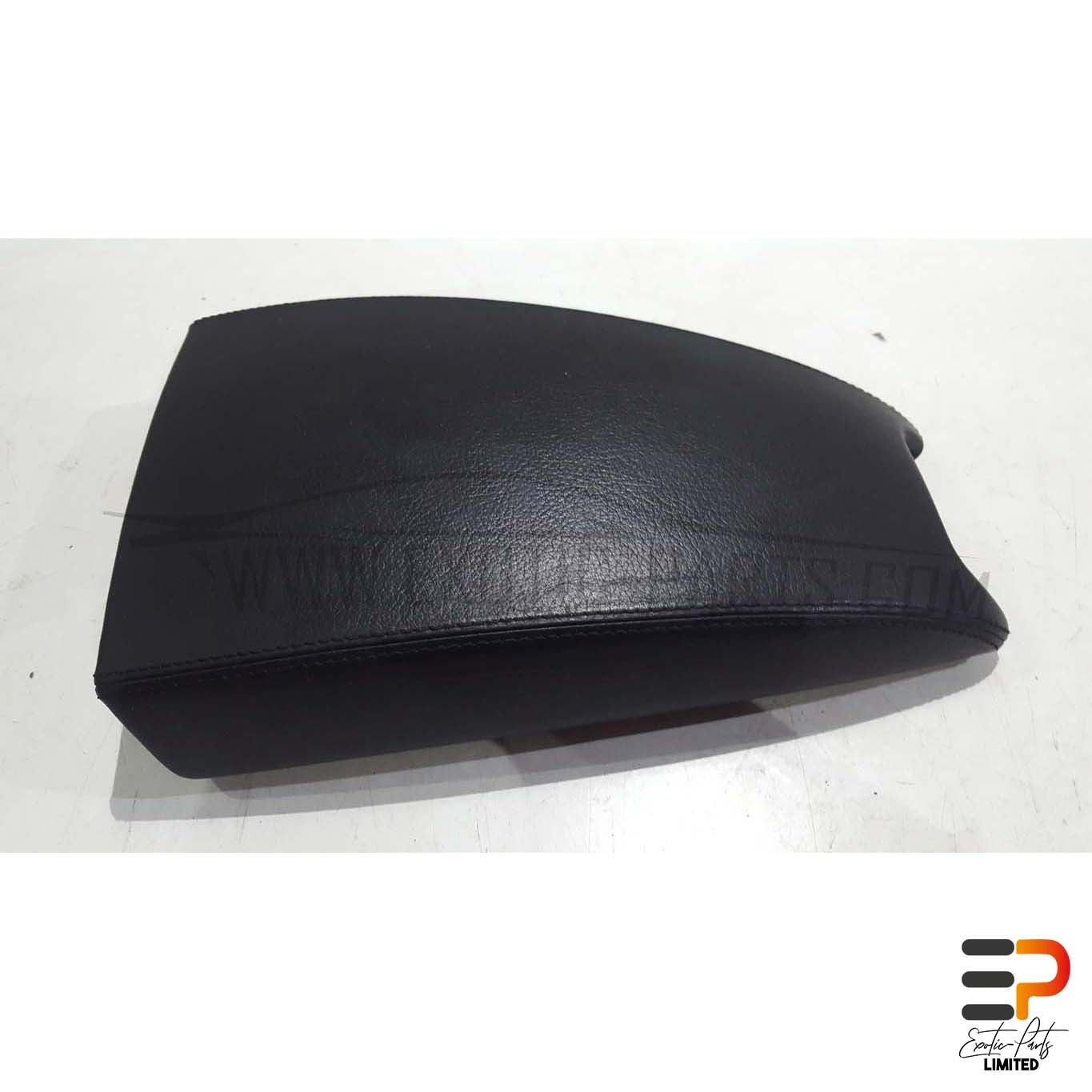 BMW E63 M6 S85 Coupe Center Armrest 51.16-8046907 picture 2