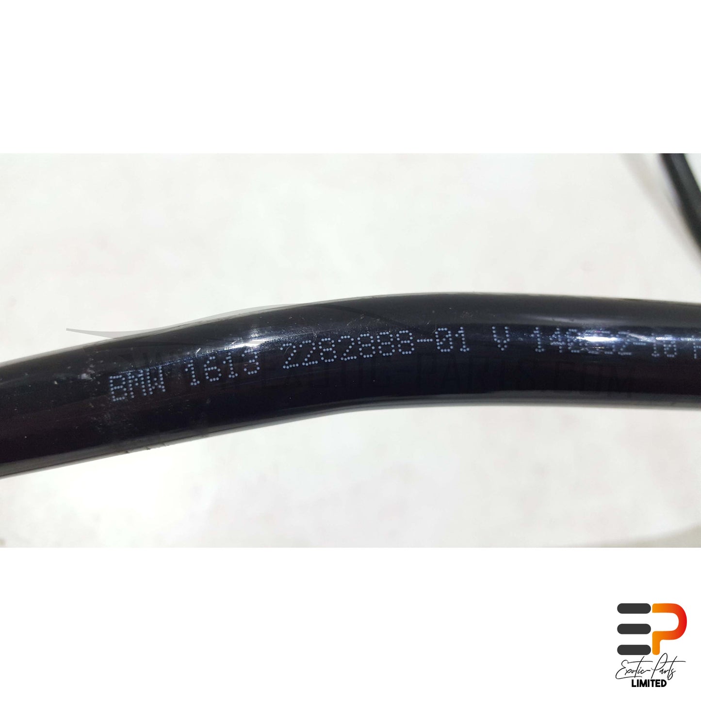 BMW E63 M6 S85 Coupe Breather Pipe Tank 16.13-2282888 picture 2