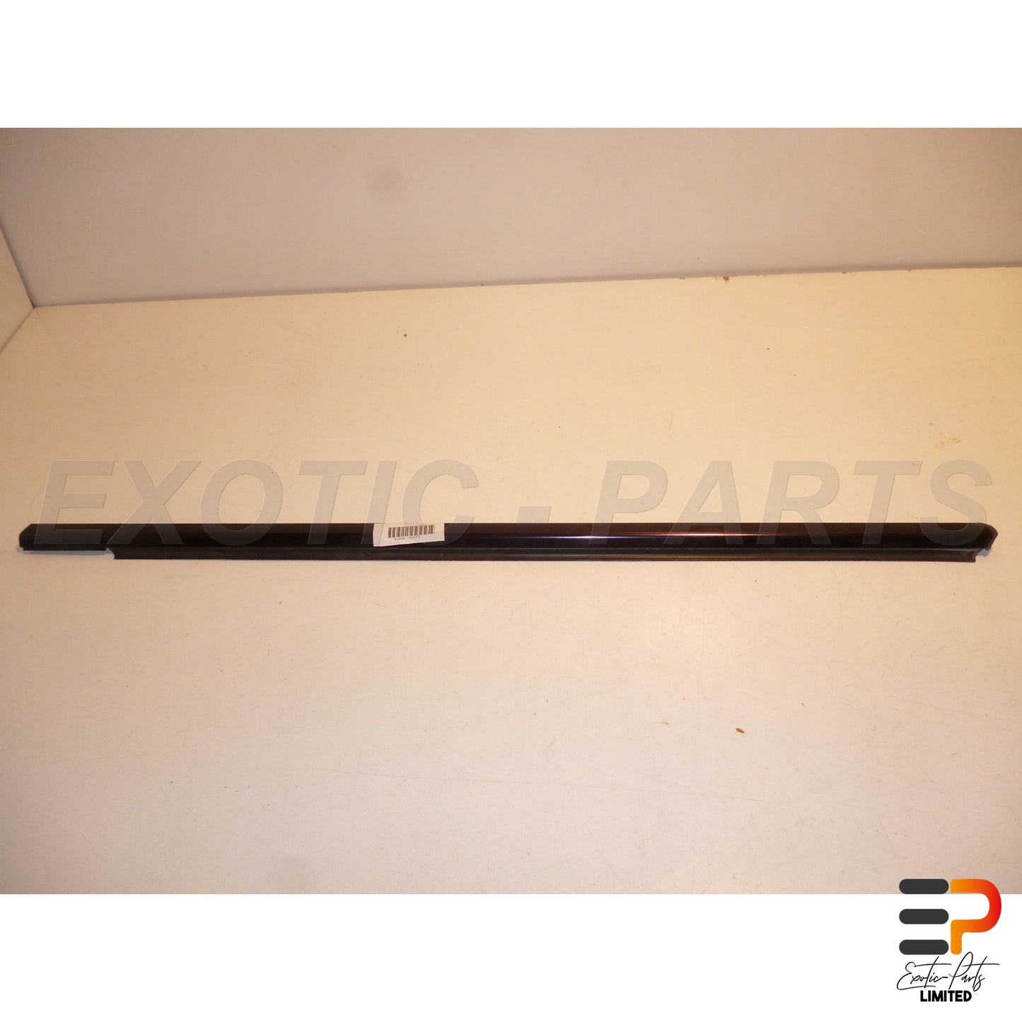 Mercedes Benz E320 T CDI Avantgarde W211 Ledge Moulding A2116900480 Front Right picture 2