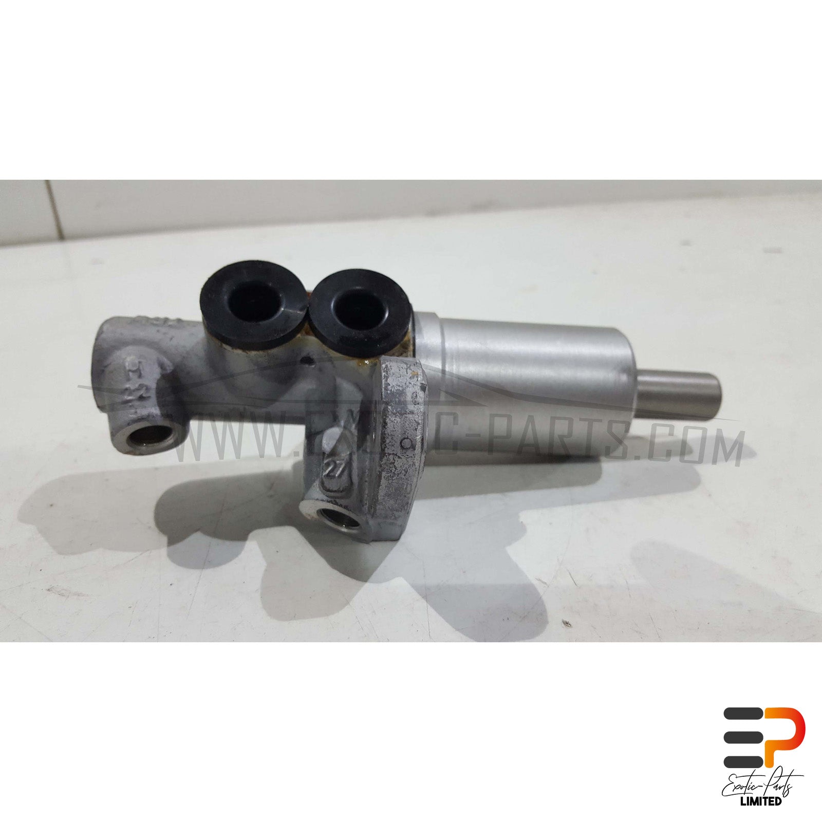 BMW E63 M6 S85 Coupe Master Brake Cylinder 34.33-6786586 picture 2