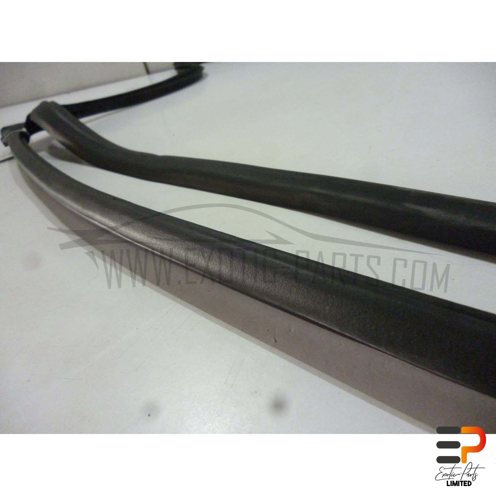 Mazda RX-8 SE 170 KW Door Seal F151-73-760N Rear Left picture 2