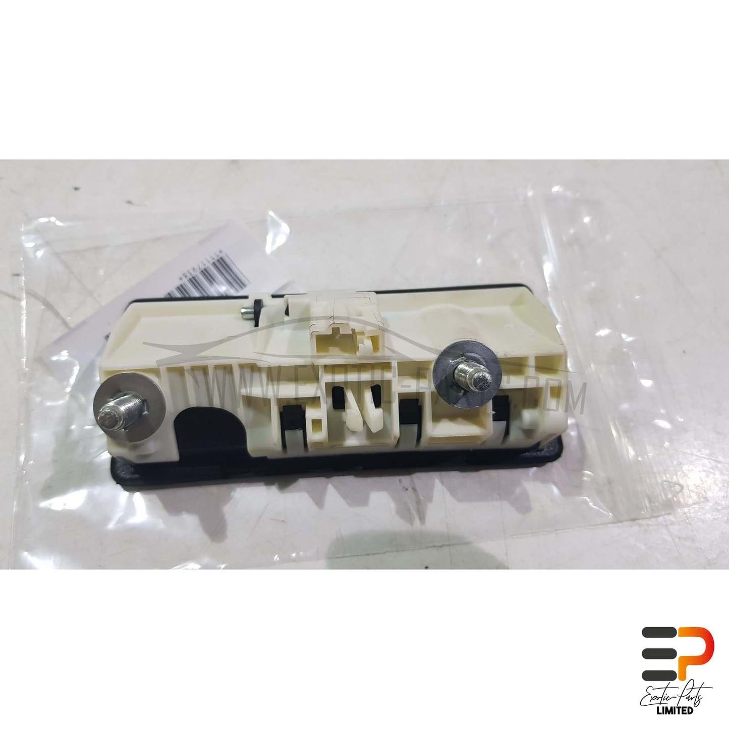 VW Golf VI Mk6 Plus 1.4 TSI DSG Switch Tailgate Opener 5N0827566T picture 2