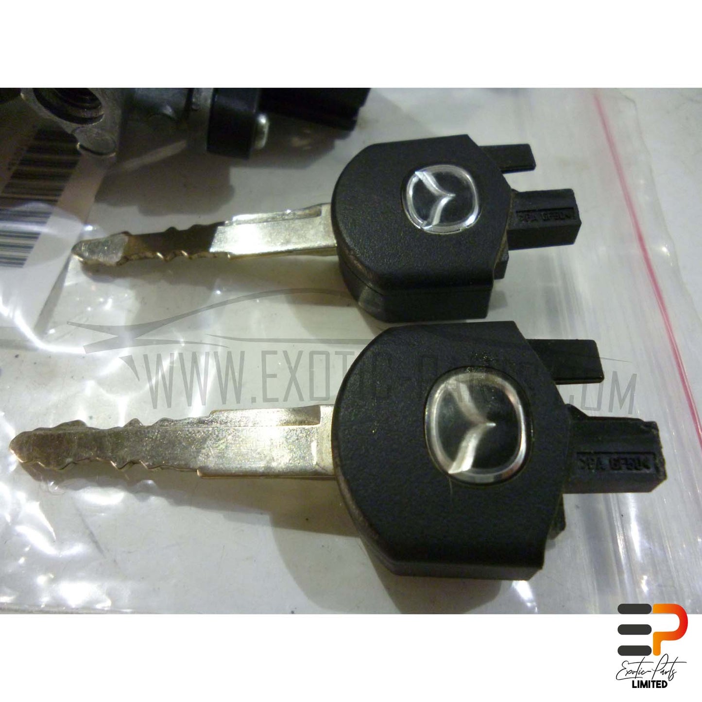 Mazda RX-8 SE 170 KW Lock Set With Key GJ6A-66-938A picture 2