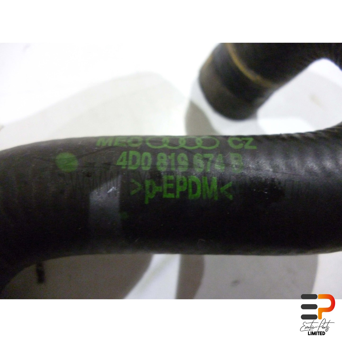 Audi S8 4.2 Quattro Heater Hose 4D0819159 picture 3