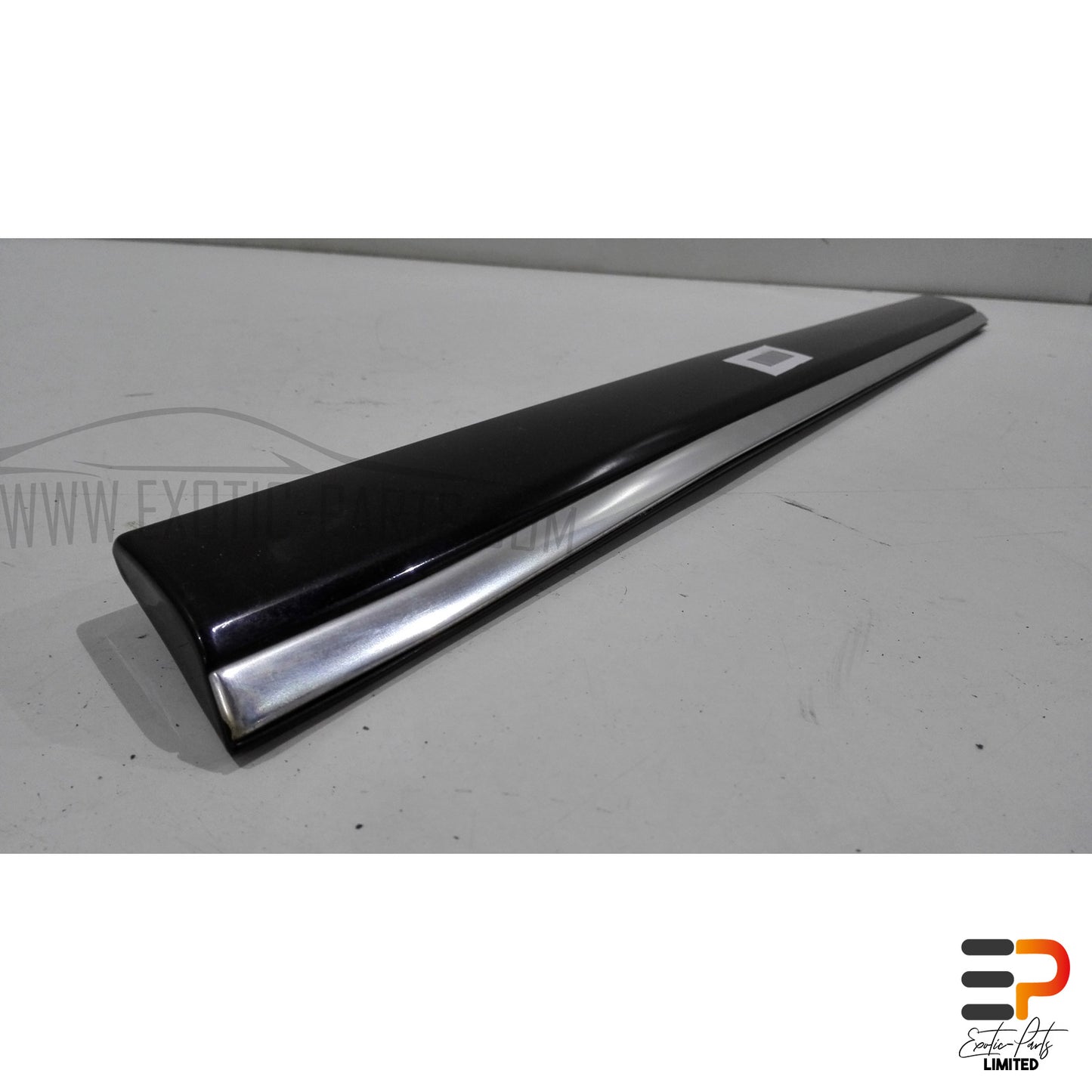 Audi S8 4.2 Quattro Ledge Moulding Door 4D0853961 GRU Rear Left picture 3