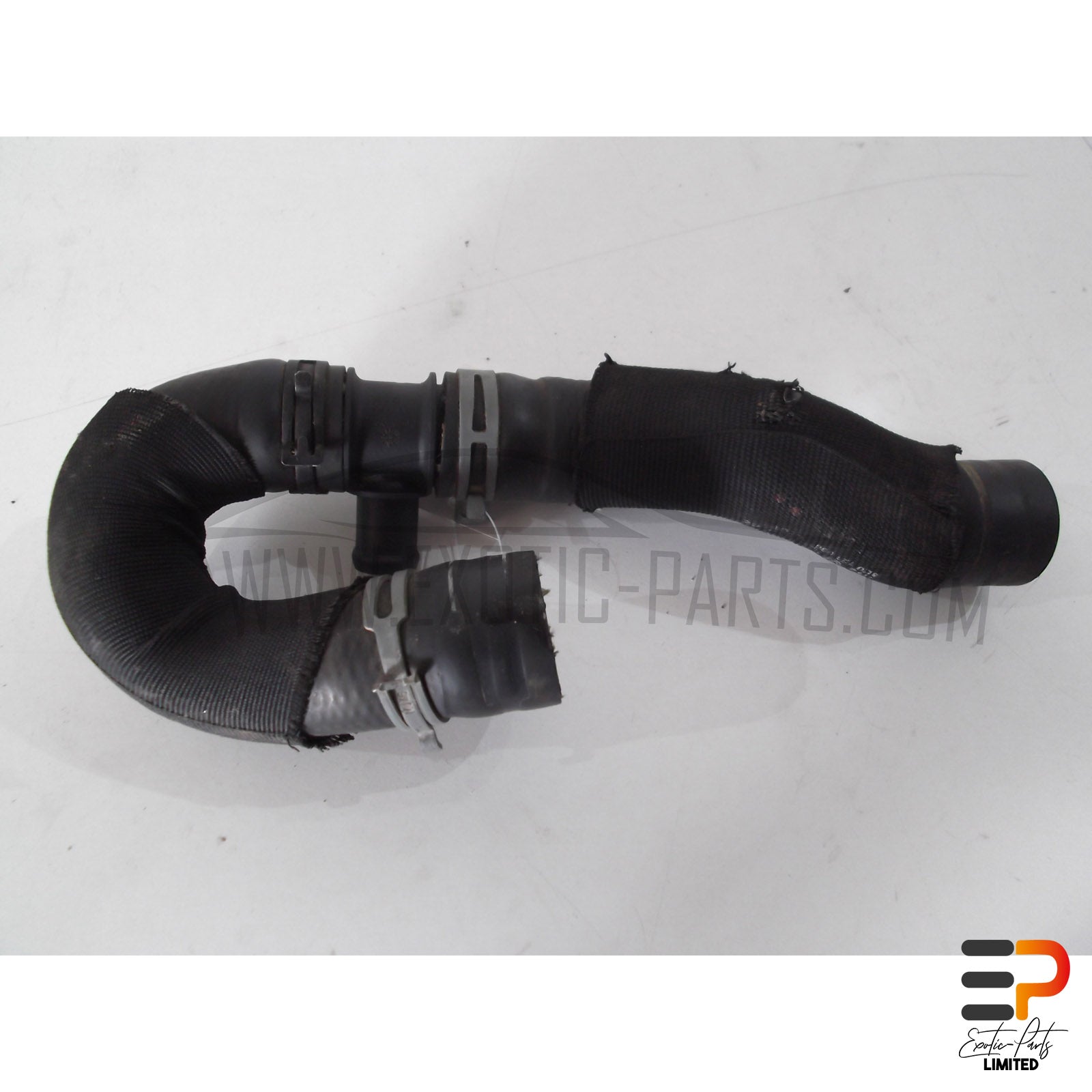 Audi RS4 Avant Radiator Hose 8E0121055AF picture 3