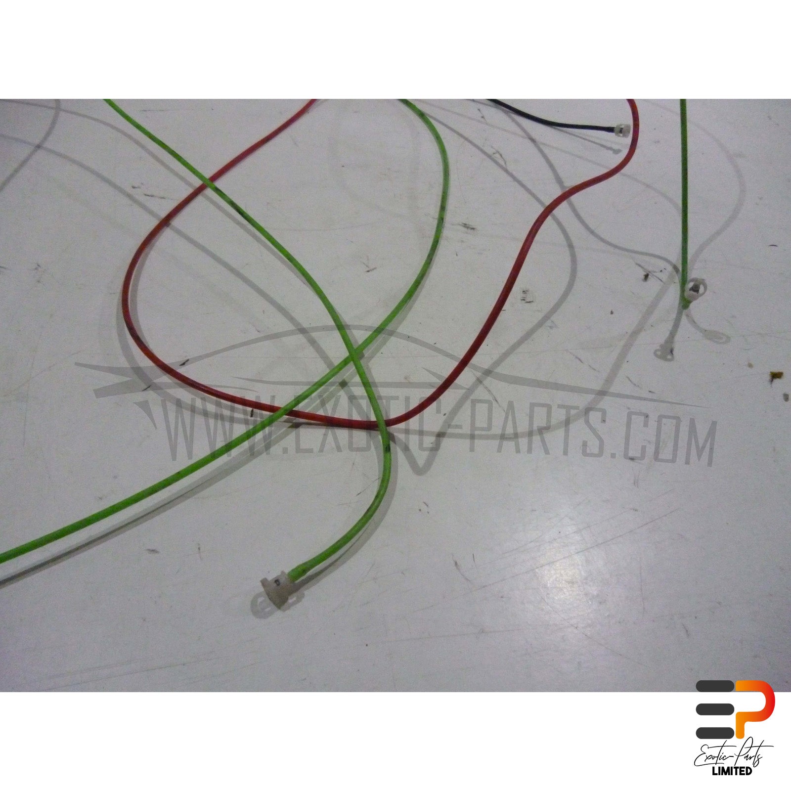 Audi S8 4.2 Quattro Vacuum Line 4D1862190 picture 3